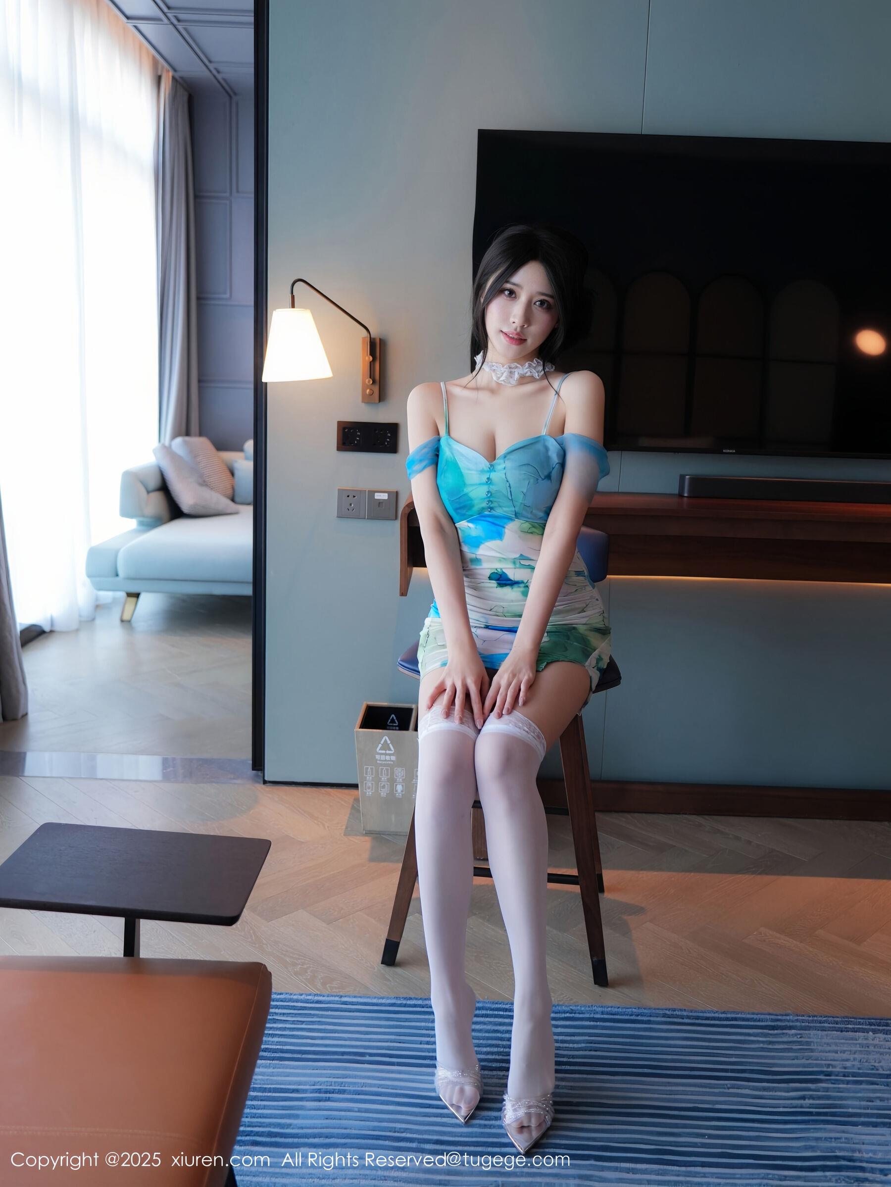  秀人网 shelly诗莉吖 No.10859 [76P]第1张