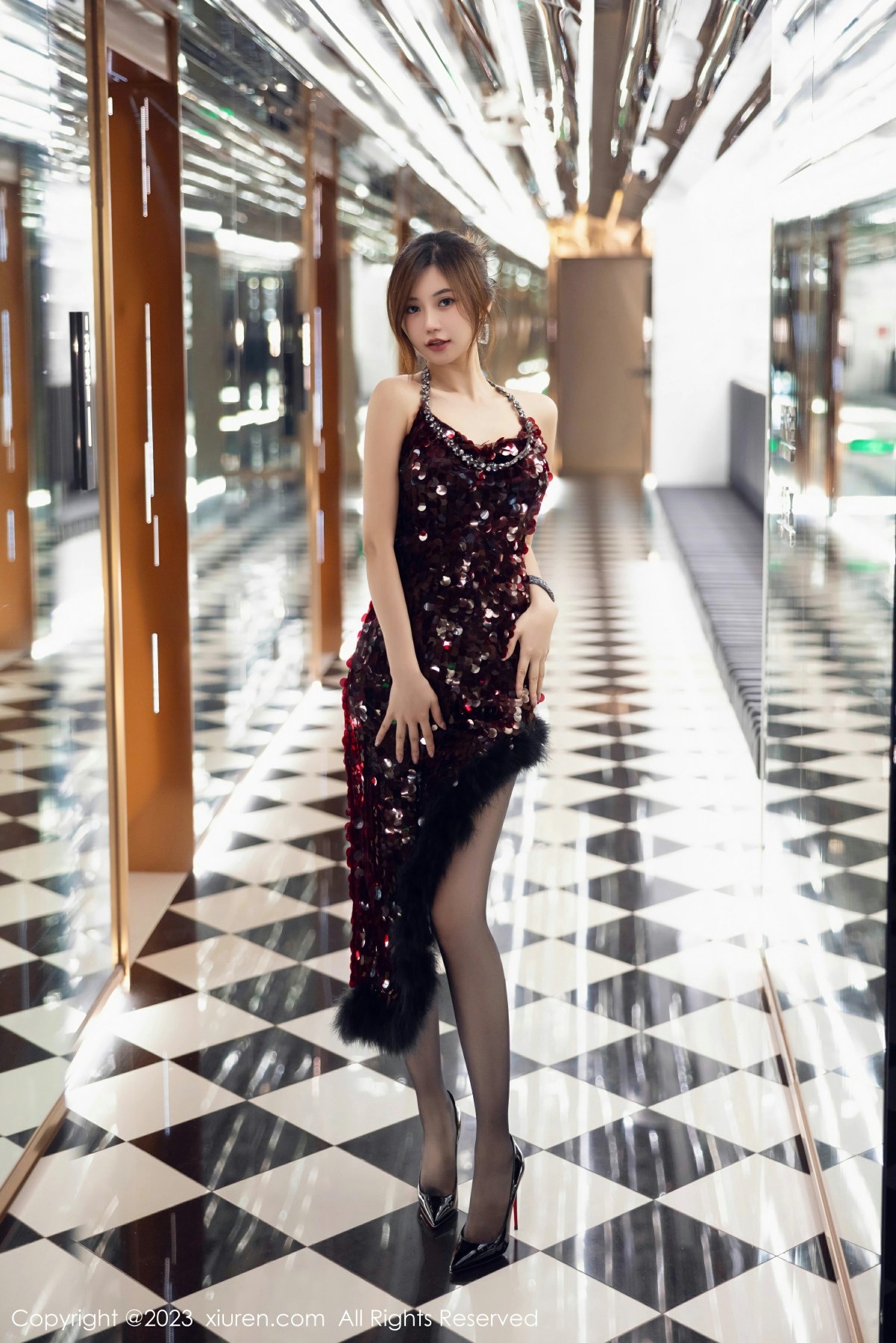 [XiuRen秀人网] 2023.11.17 No.7679 绮里嘉ula第1张