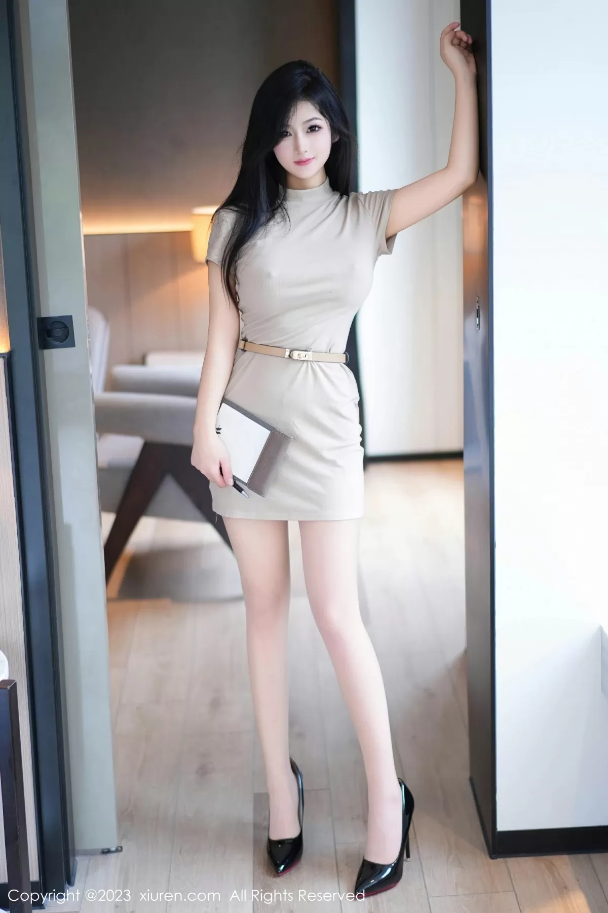  XiuRen 秀人 No.7572 谭小灵 [81P]第2张