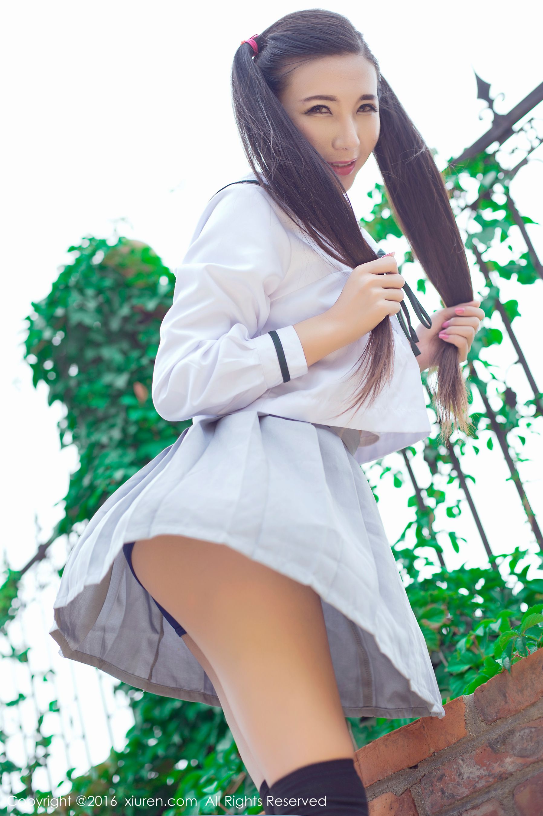  赵颖《爆乳细腰小女生的极度诱惑》 秀人网 No.603第17张