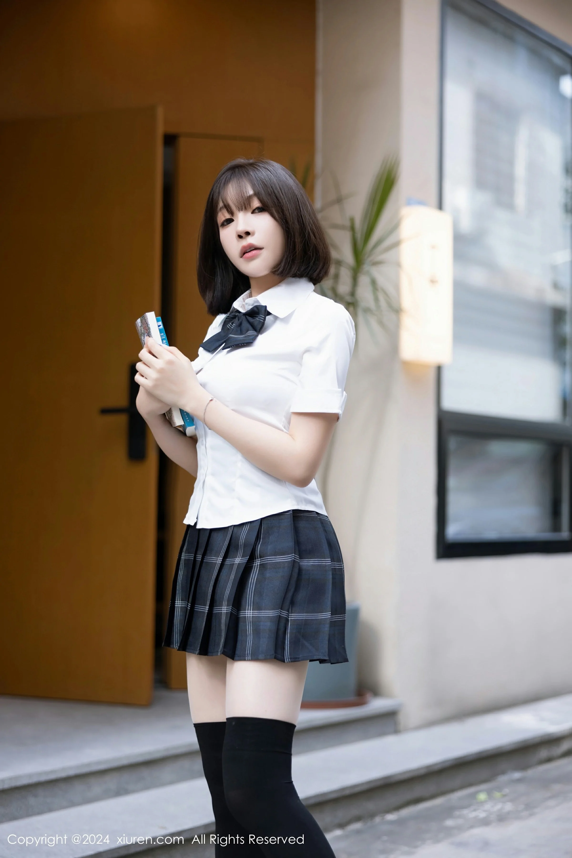 [XiuRen秀人网] 2024.07.01 No.8785 徐莉芝Booty第1张
