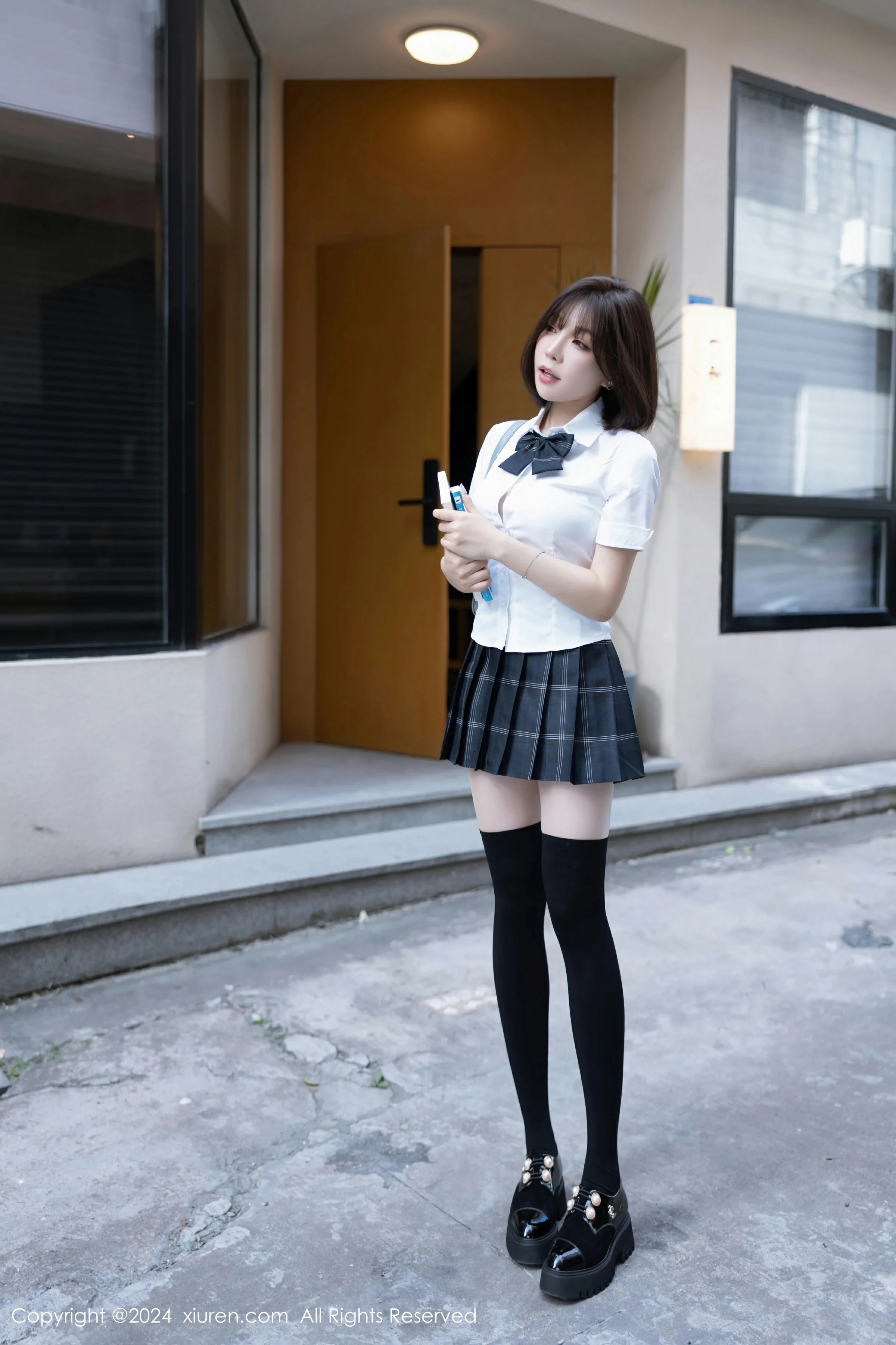 [XiuRen秀人网] 2024.07.01 No.8785 徐莉芝Booty第1张