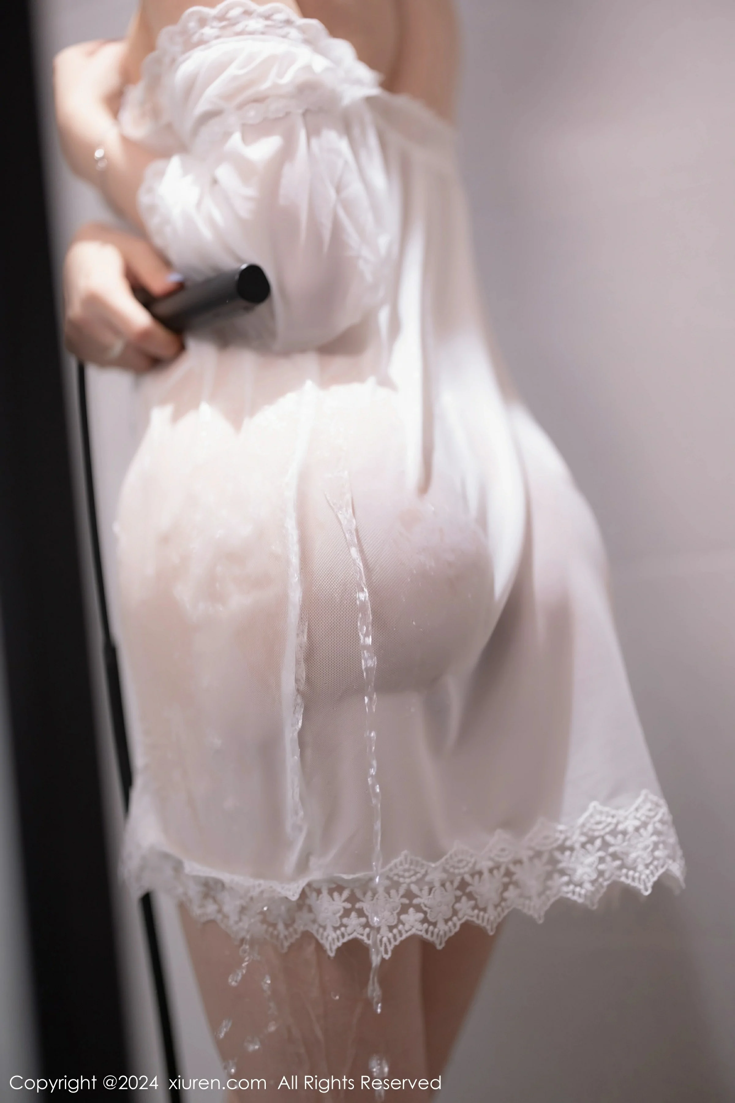 [XiuRen秀人网] 2024.07.10 No.8836 徐莉芝Booty第1张