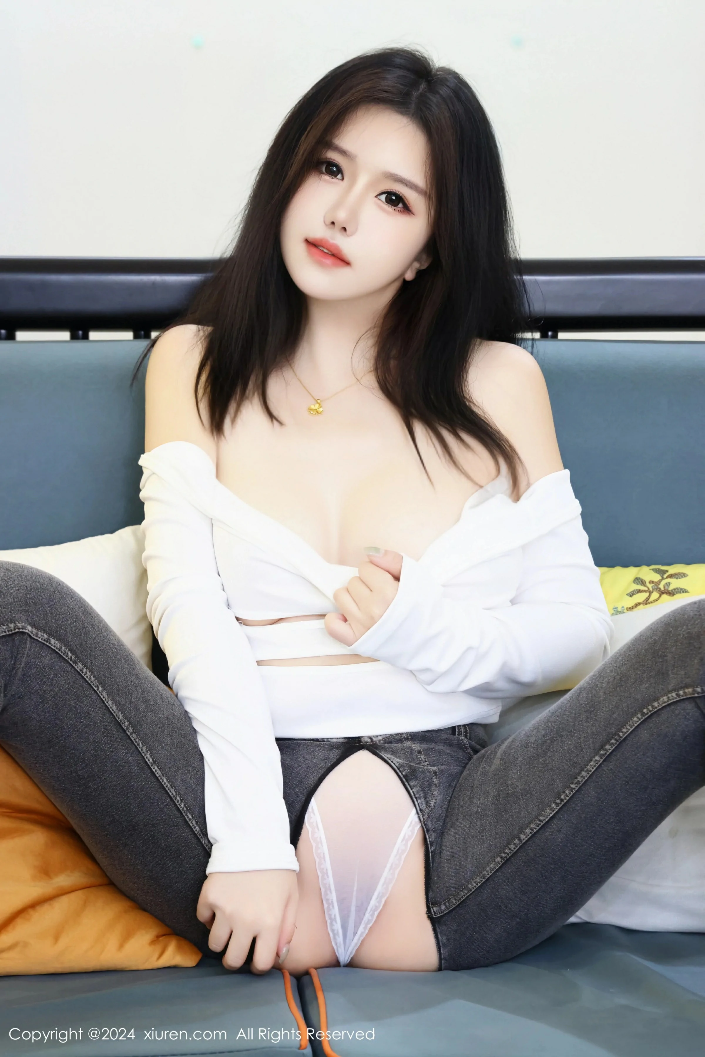[XiuRen秀人网] 2024.07.12 No.8853 小薯条nienie第1张
