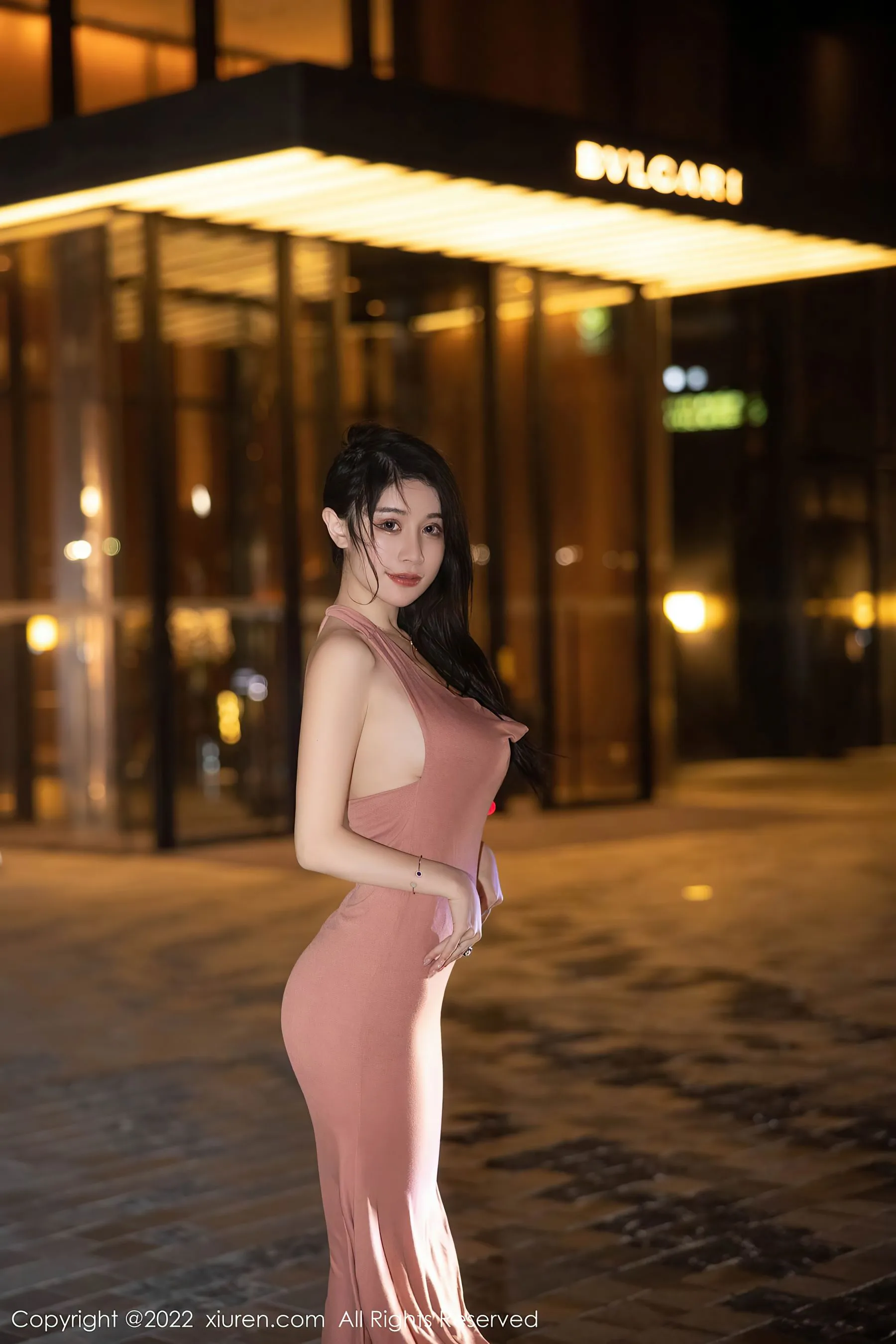  秀人网 No.5426 美七Mia 西双版纳旅拍第10张