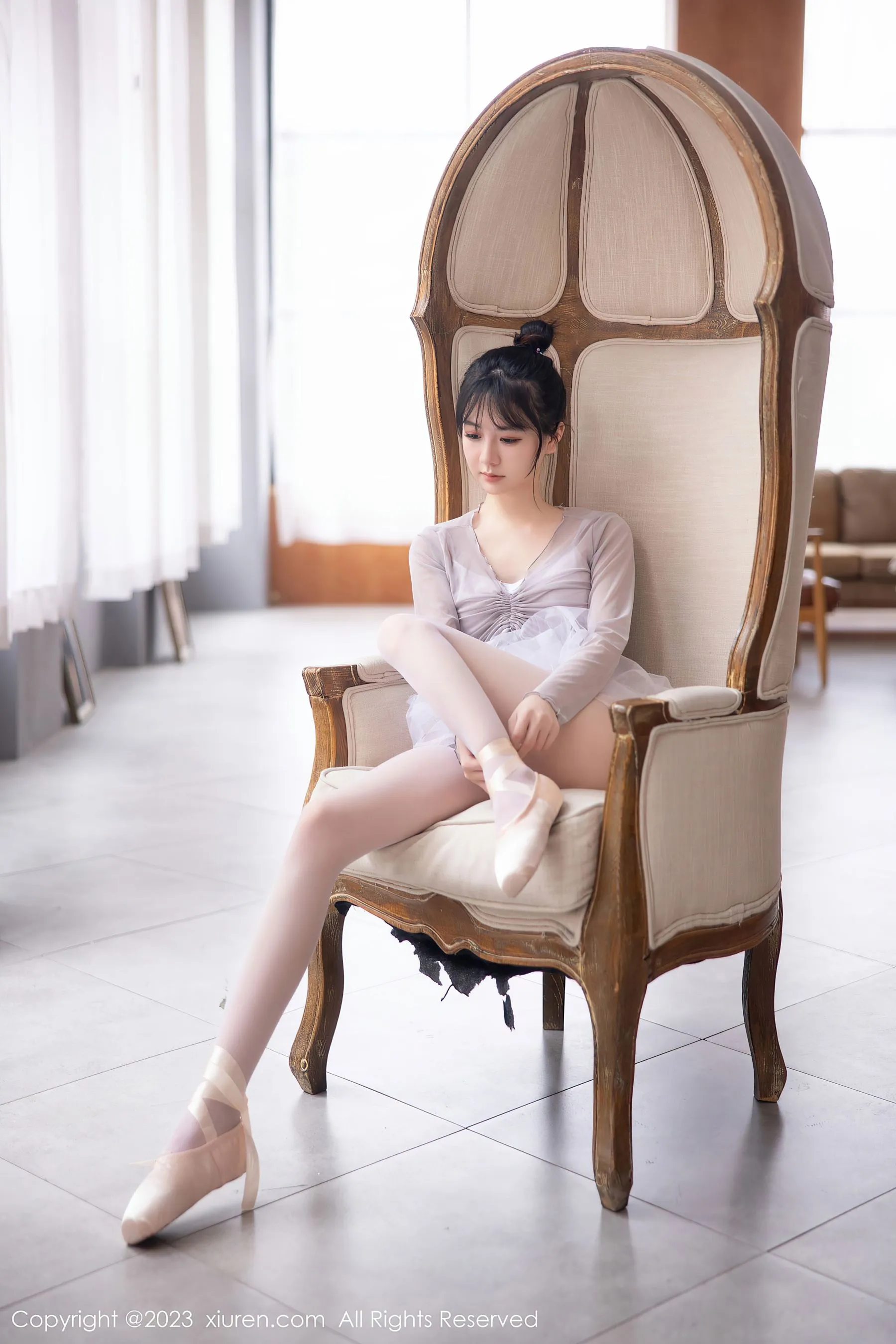  秀人网 No.6592 谢小蒽 丝袜美腿第21张