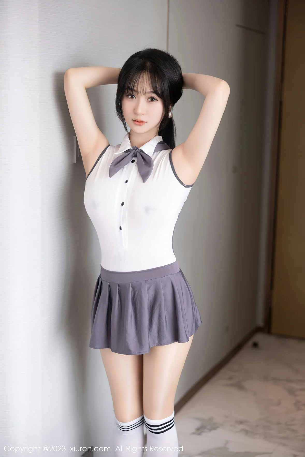  XiuRen 秀人 No.6818 柚琪Rich 轻透高开叉性感写真 [99P]第3张