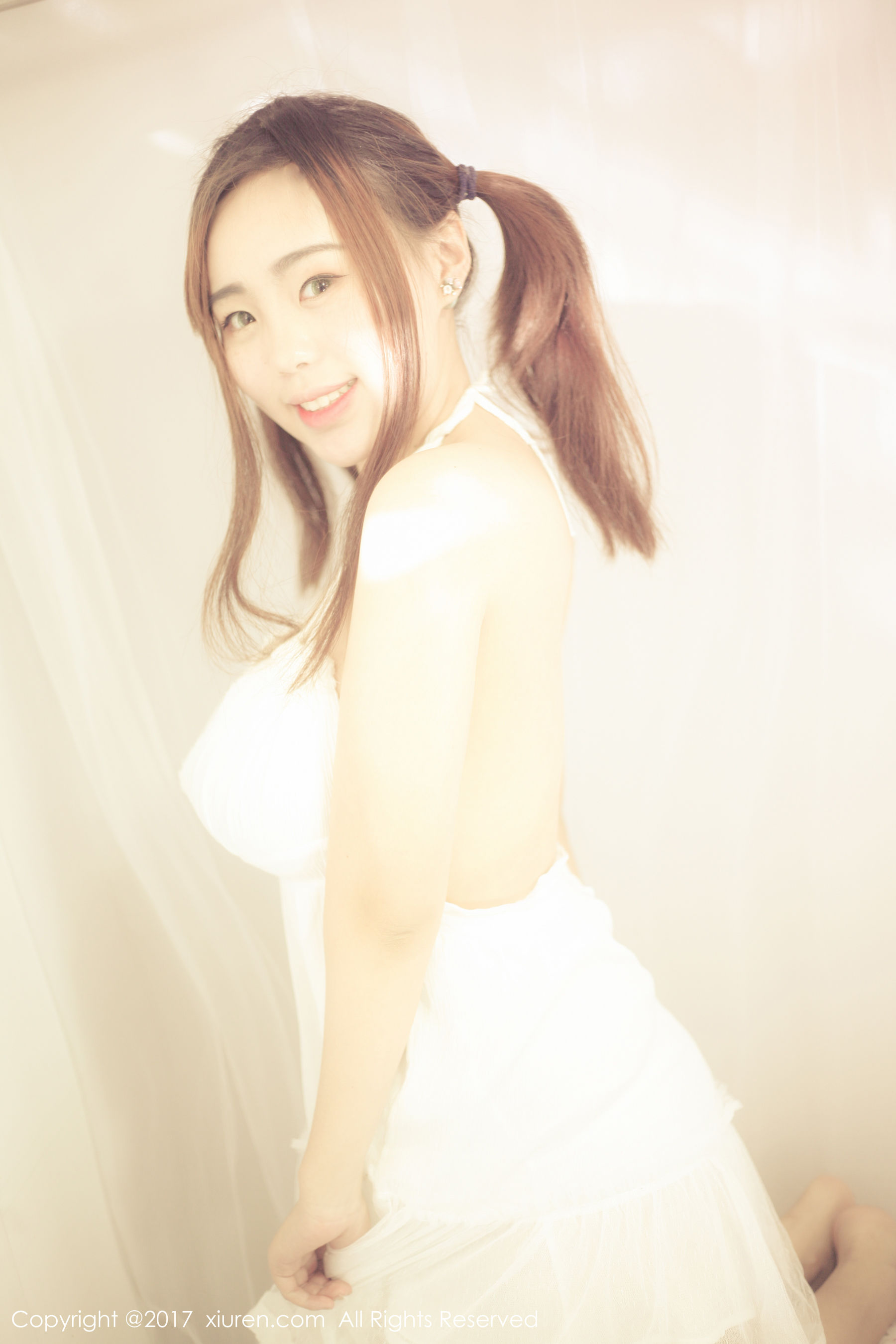  米爱Demon《童颜巨乳的梦幻少女诱惑私房》 秀人网XIUREN No.744第5张