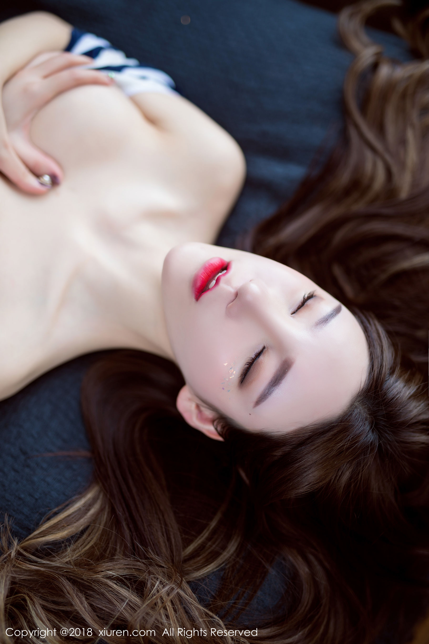  周于希《北海道旅拍第一套》 秀人网XIUREN No.982第5张