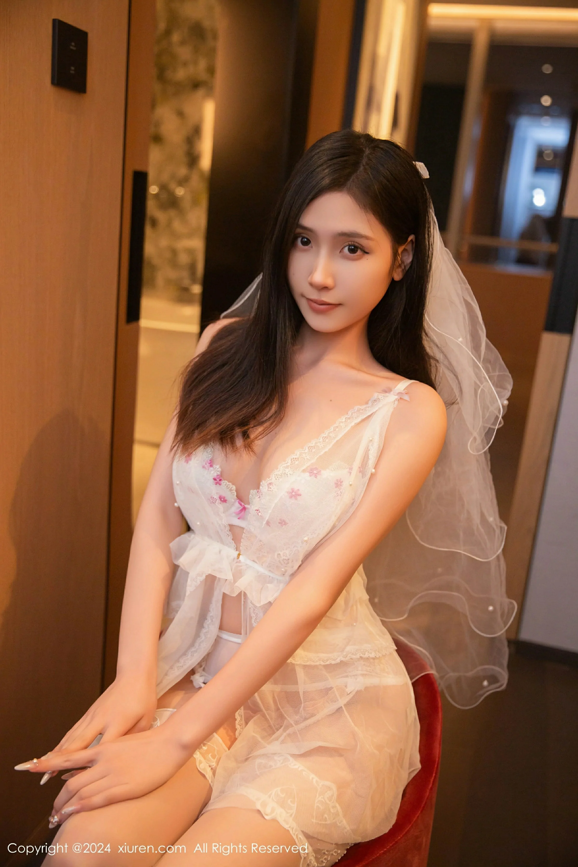 [XiuRen秀人网] 2024.10.12 No.9272 刘婷婷第1张