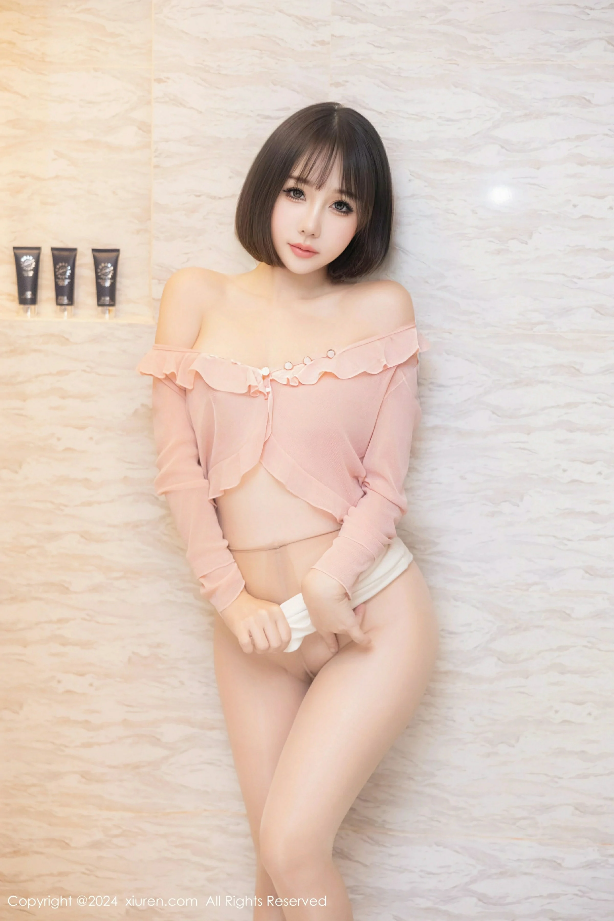 [XiuRen秀人网] 2024.10.12 No.9273 波巧酱第1张