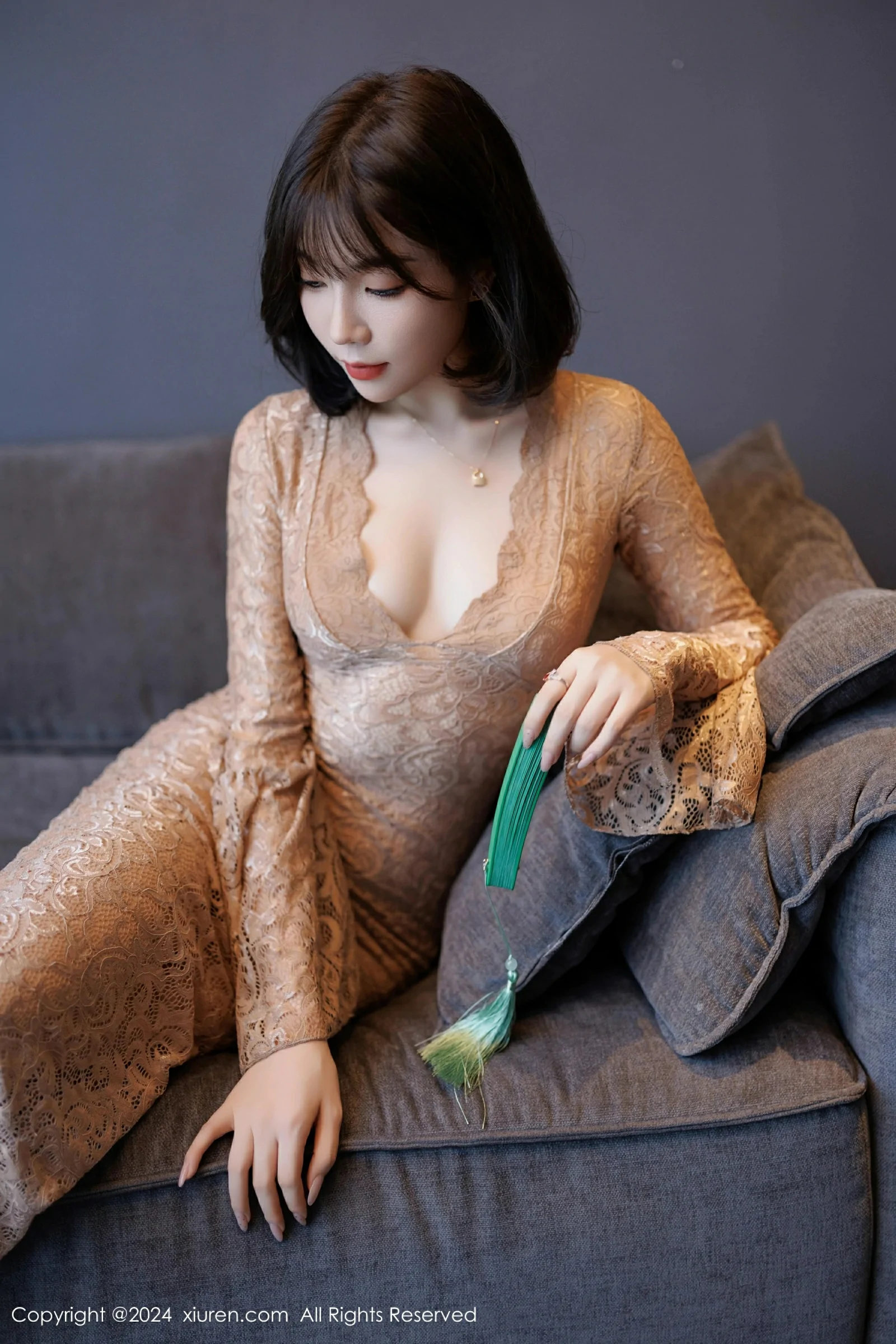 [XiuRen秀人网] 2024.11.07 No.9412 徐莉芝Booty第1张