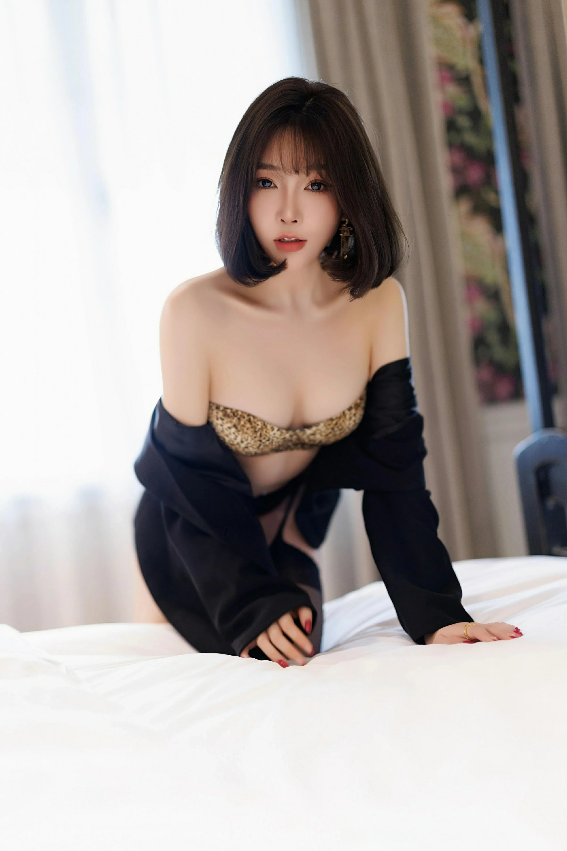 [XiuRen秀人网] 2024.11.28 No.9520 徐莉芝Booty第1张