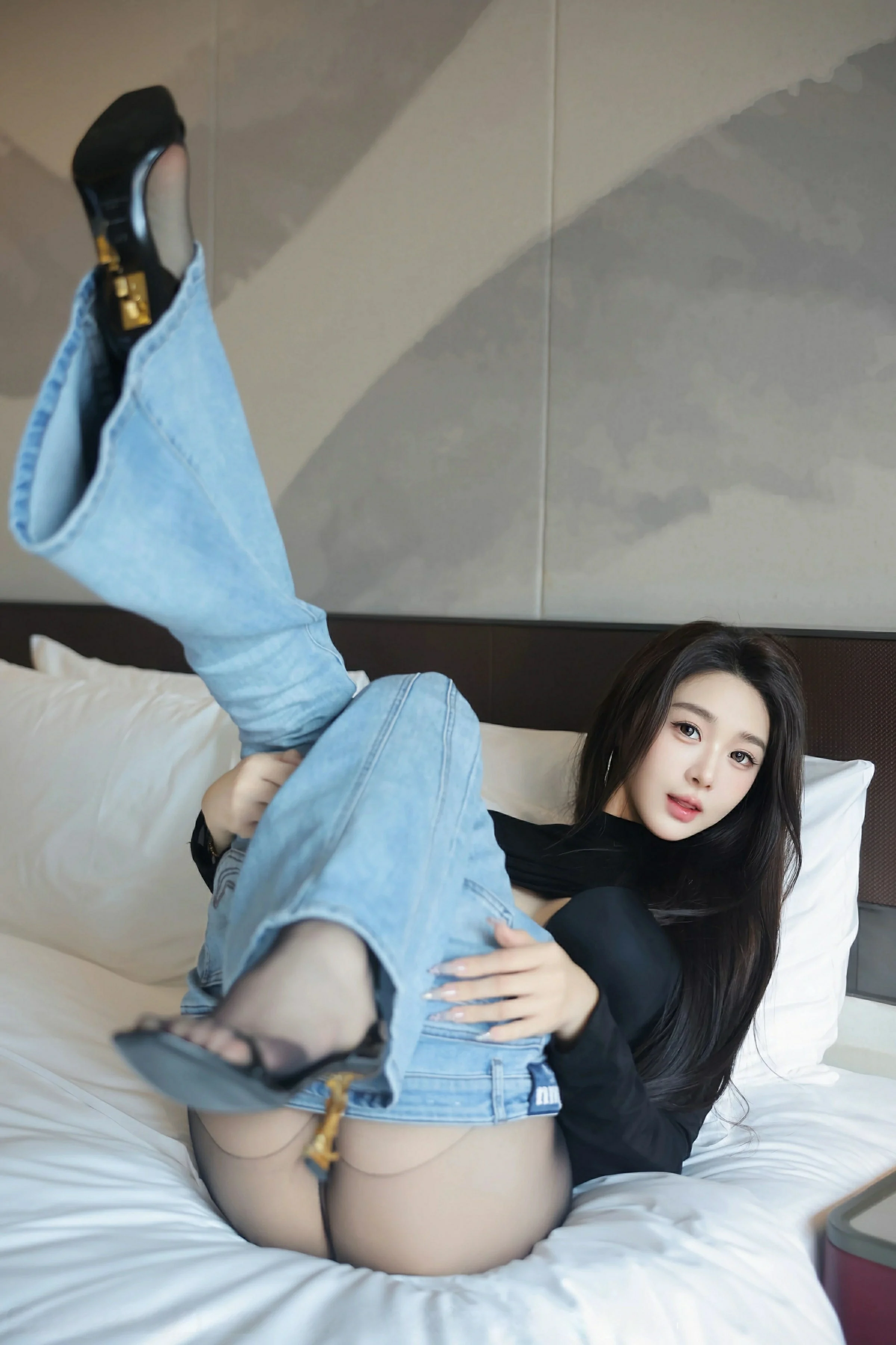 [XiuRen秀人网] 2024.12.06 No.9555 candy糖糖第1张