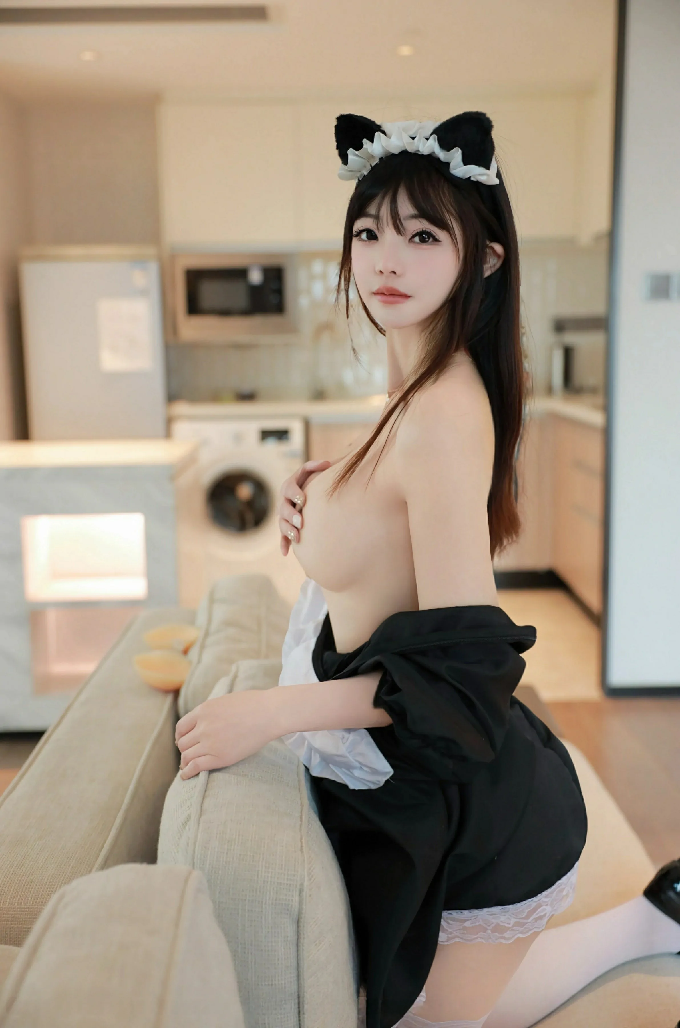 [XiuRen秀人网] 2024.12.31 No.9686 佘贝拉Bella第1张