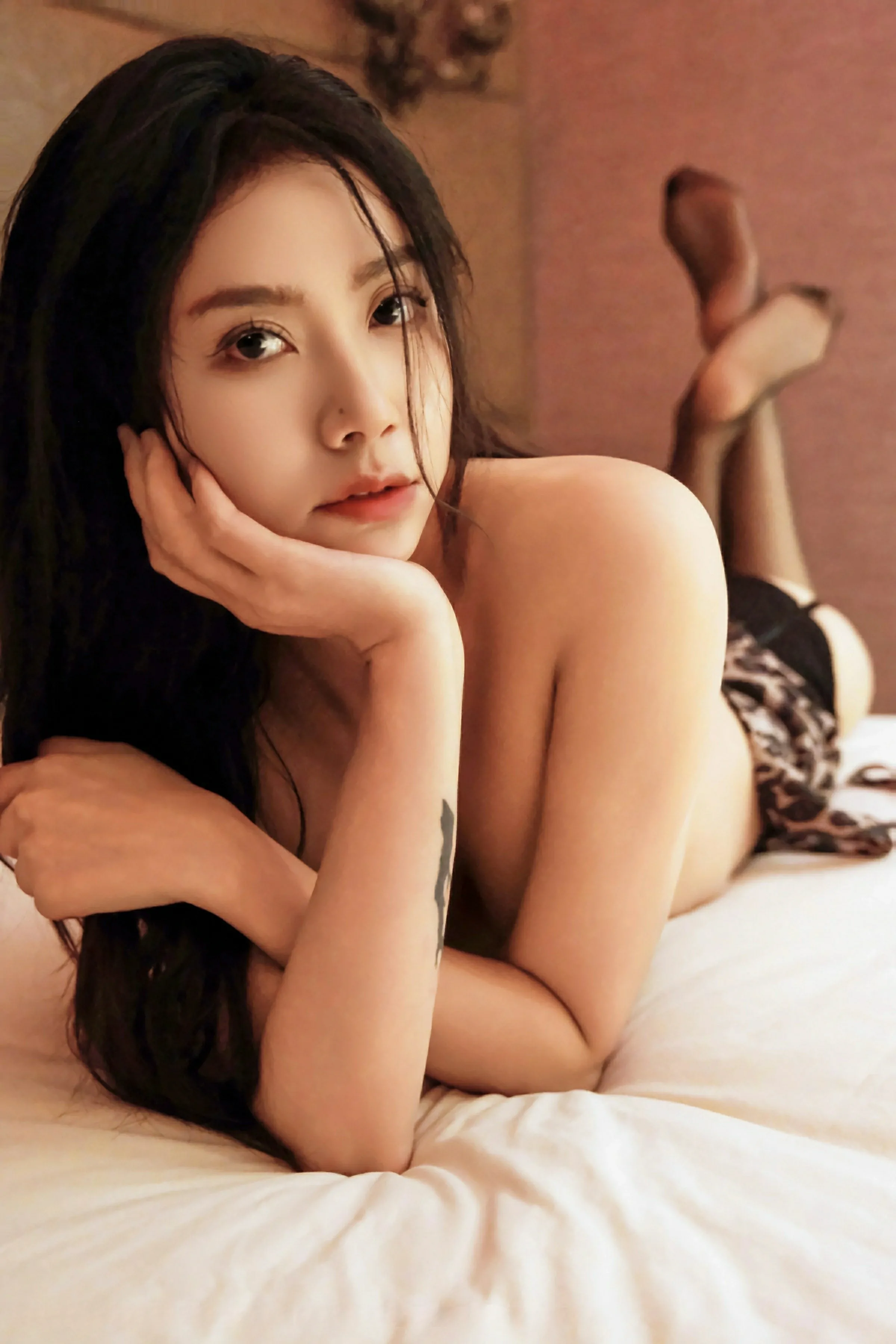 [XiuRen秀人网] 2025.01.07 No.9721 方子萱第1张