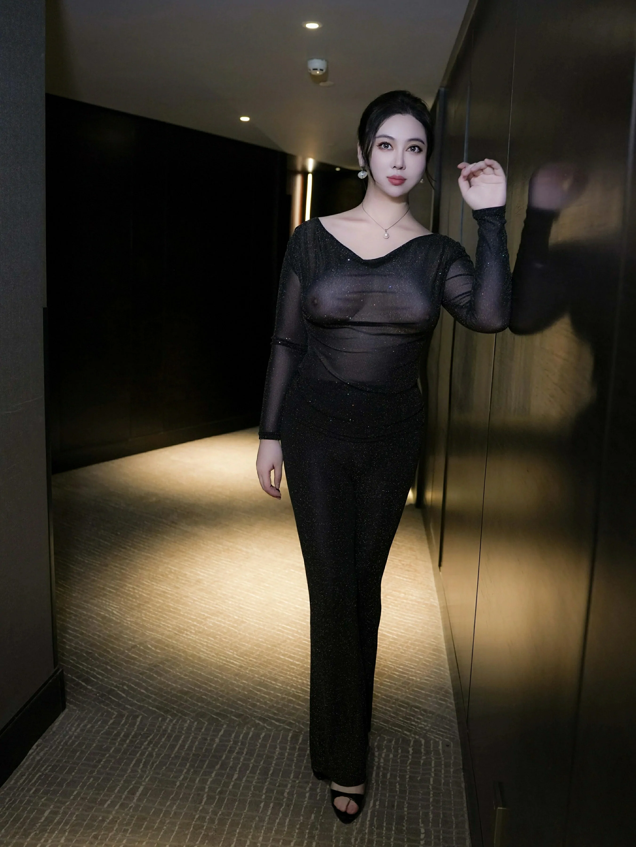 [XiuRen秀人网] 2025.01.08 No.9725 风景尤美第1张