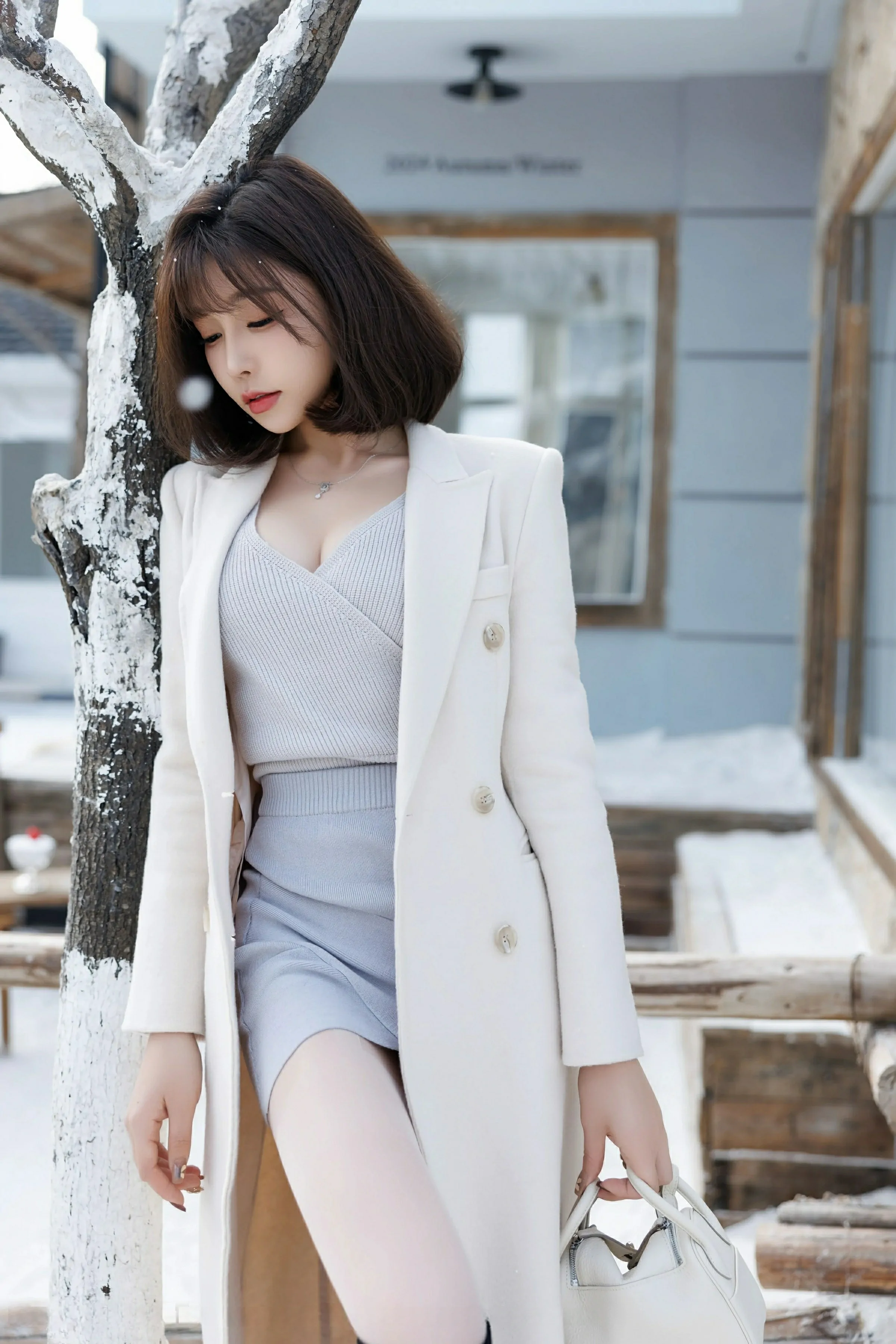 [XiuRen秀人网] 2025.01.09 No.9734 徐莉芝Booty第1张