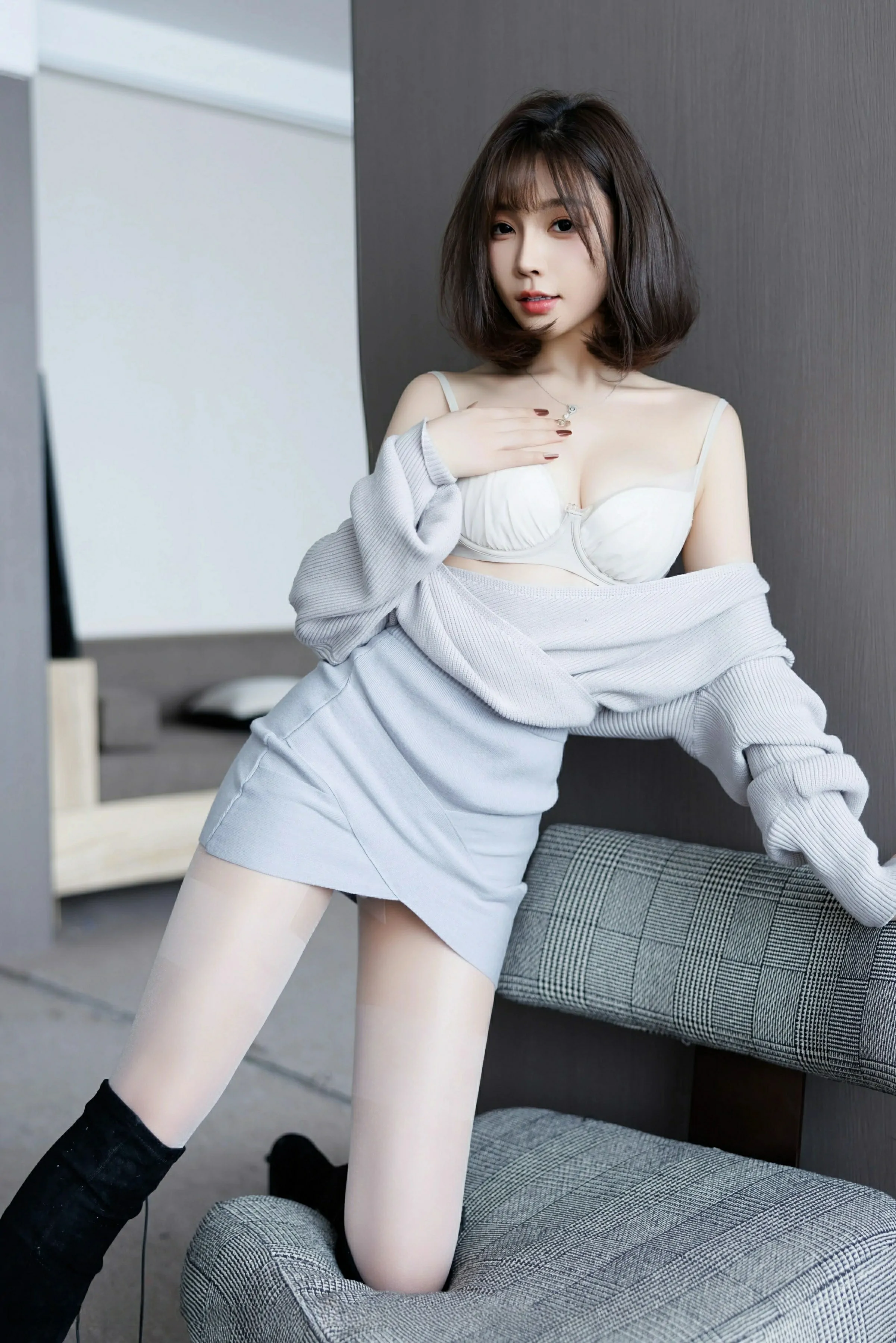 [XiuRen秀人网] 2025.01.09 No.9734 徐莉芝Booty第1张