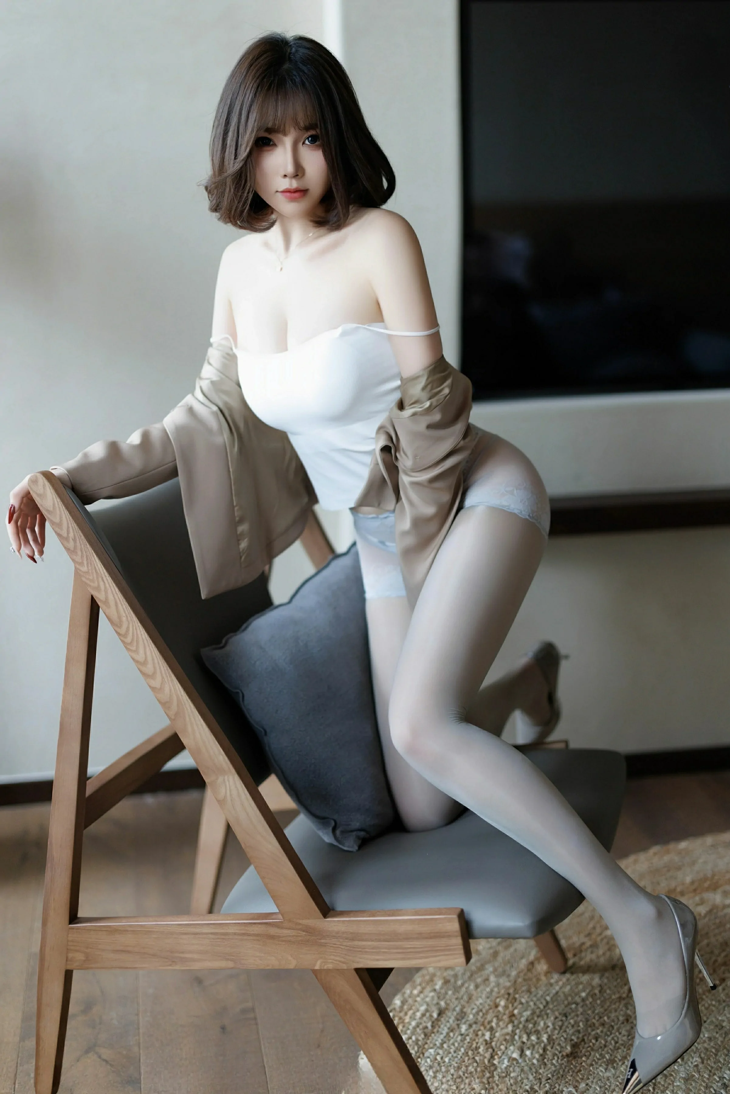 [XiuRen秀人网] 2025.02.06 No.9844 徐莉芝Booty第1张
