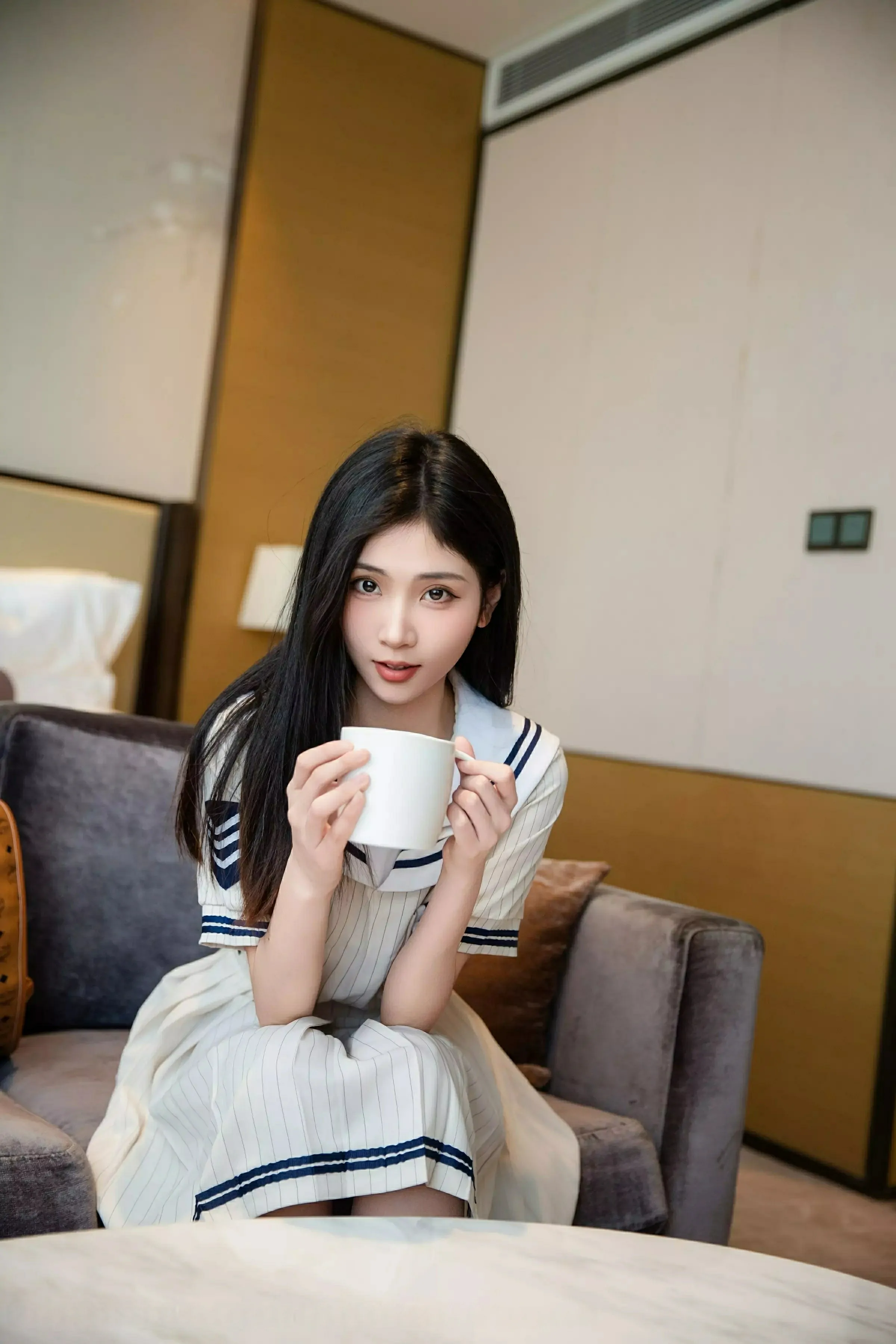 [XiuRen秀人网] 2025.02.27 No.9942 刘婷婷第1张