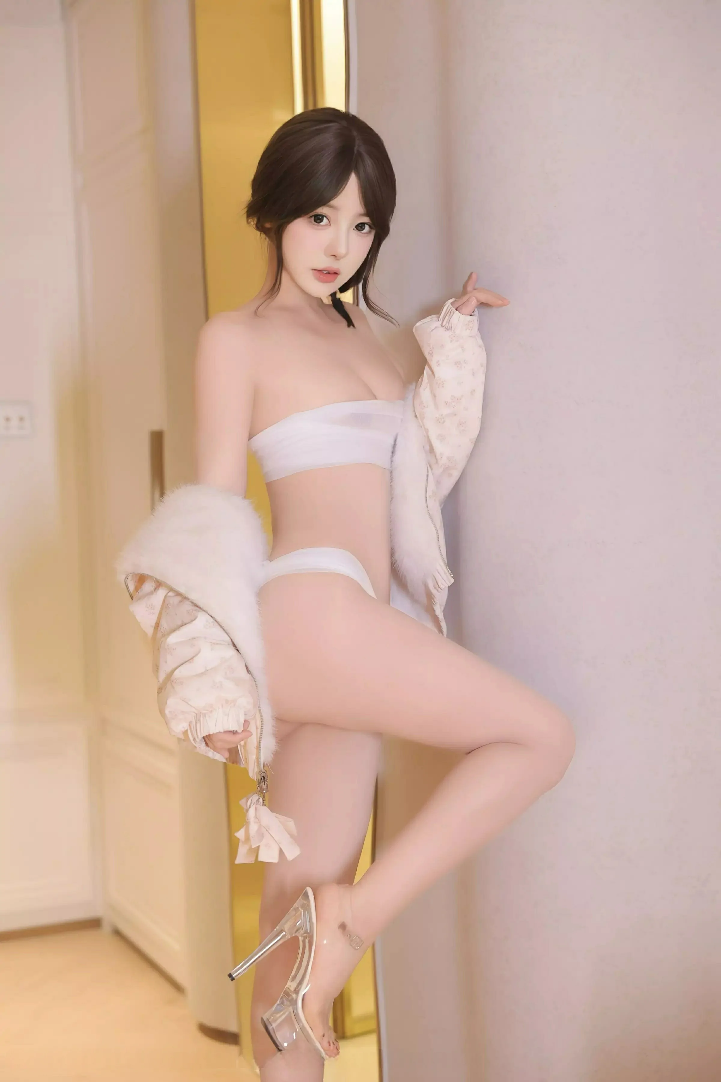 [XiuRen秀人网] 2025.02.28 No.9950 桃妖夭第1张