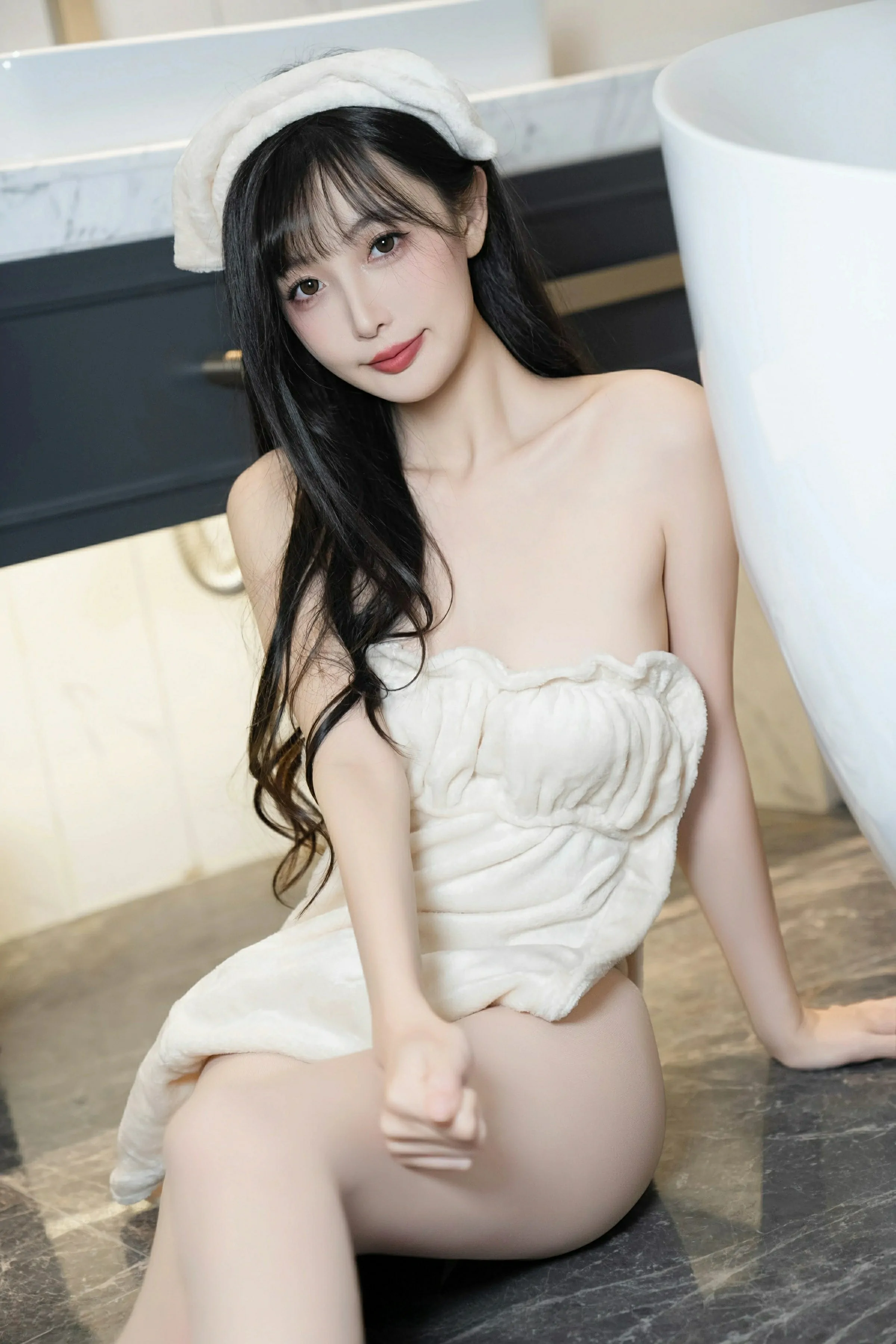 [XiuRen秀人网] 2025.03.12 No.10005 樱桃小阑子第1张