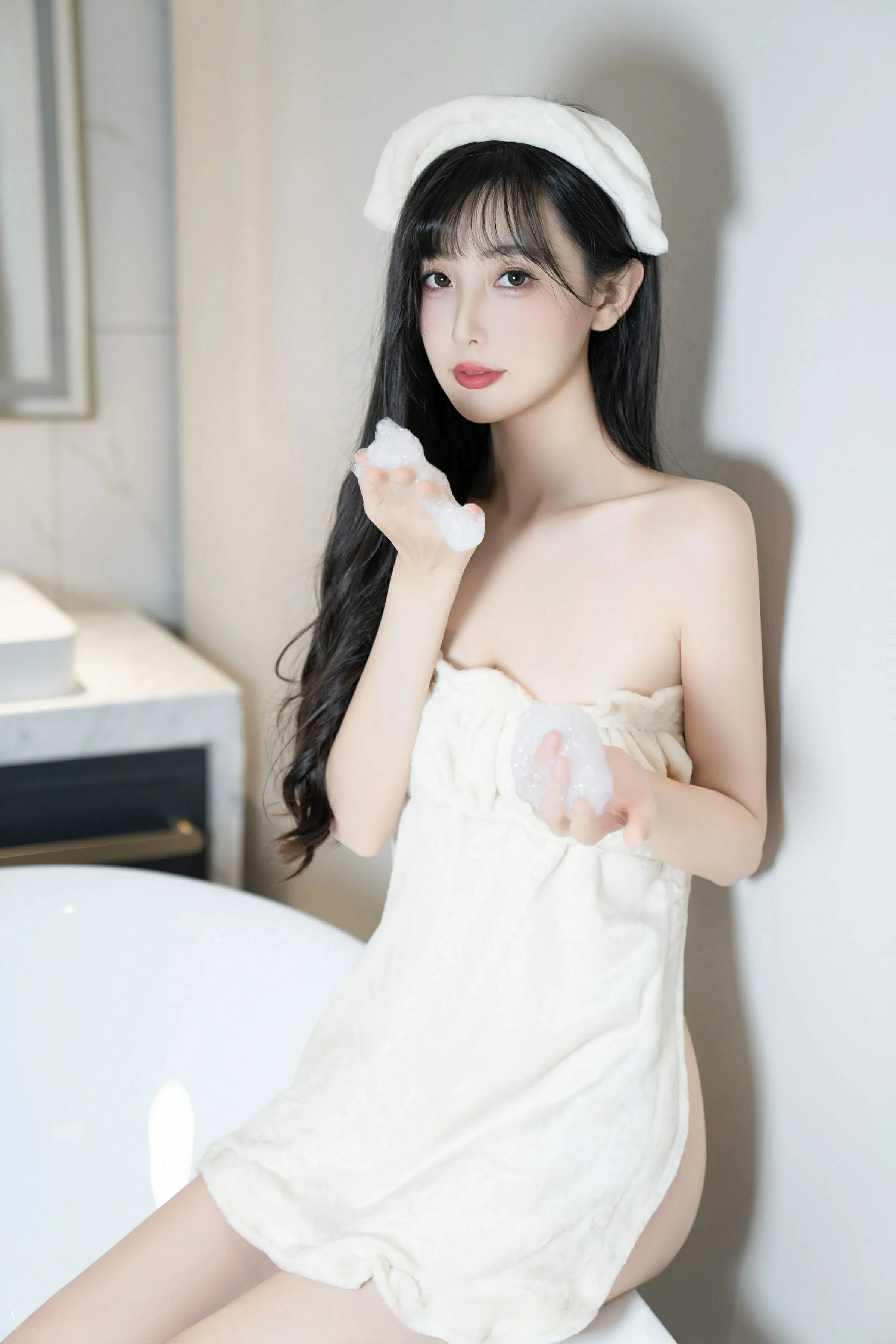 [XiuRen秀人网] 2025.03.12 No.10005 樱桃小阑子第1张