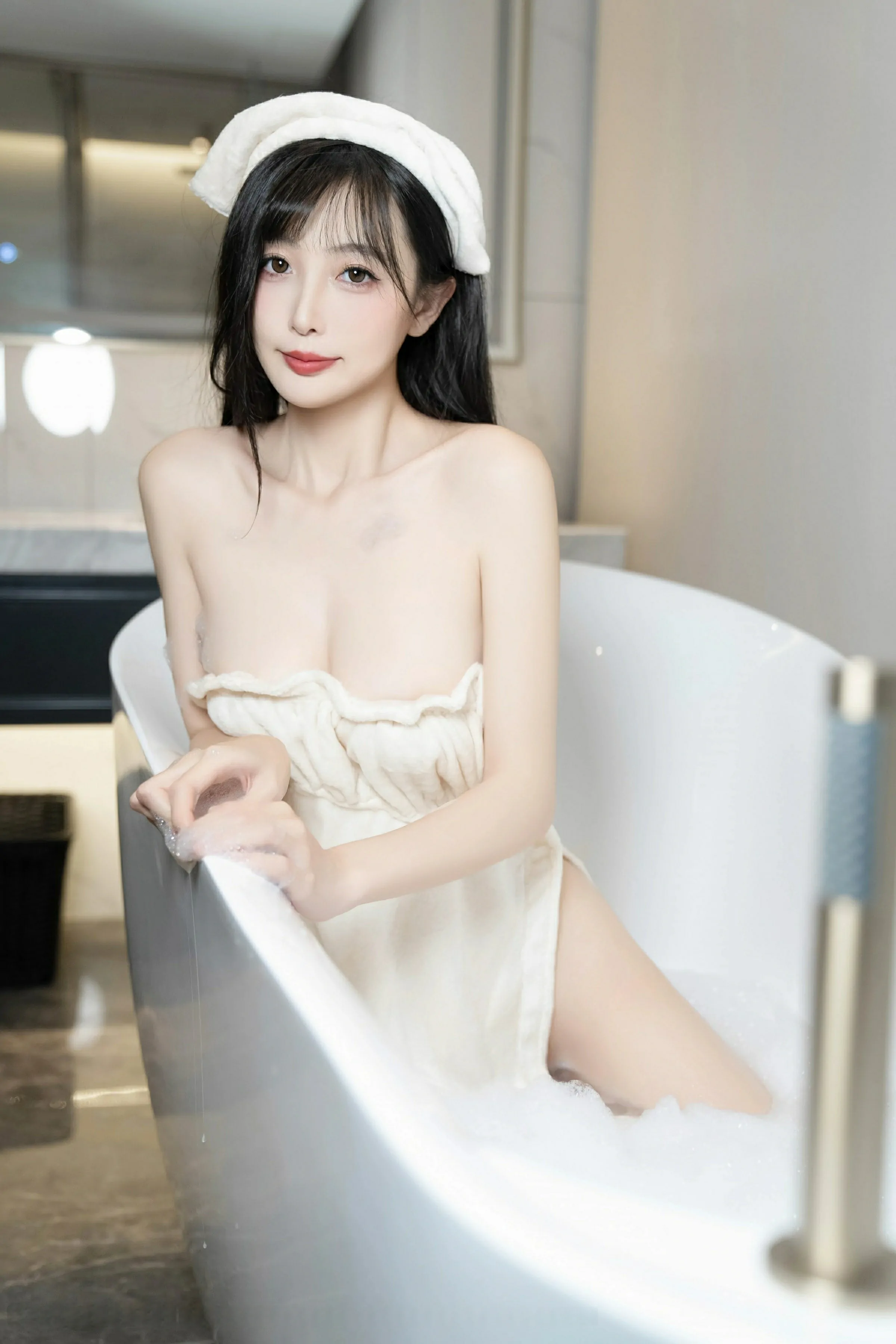[XiuRen秀人网] 2025.03.12 No.10005 樱桃小阑子第1张