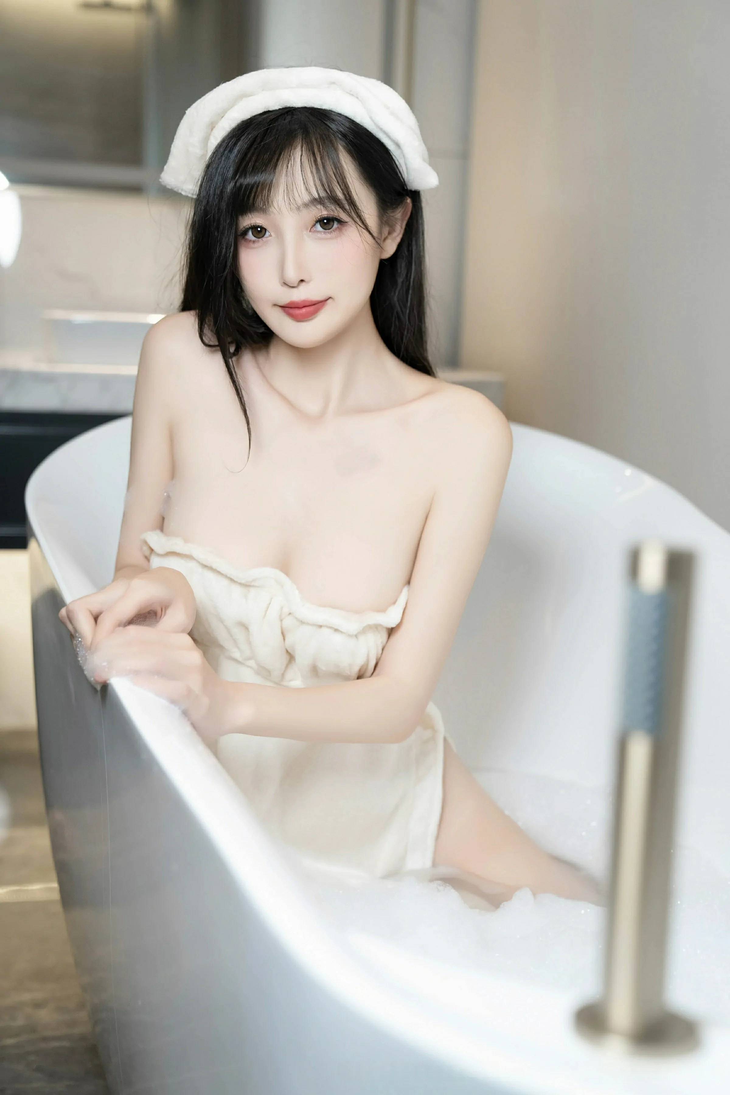 [XiuRen秀人网] 2025.03.12 No.10005 樱桃小阑子第1张