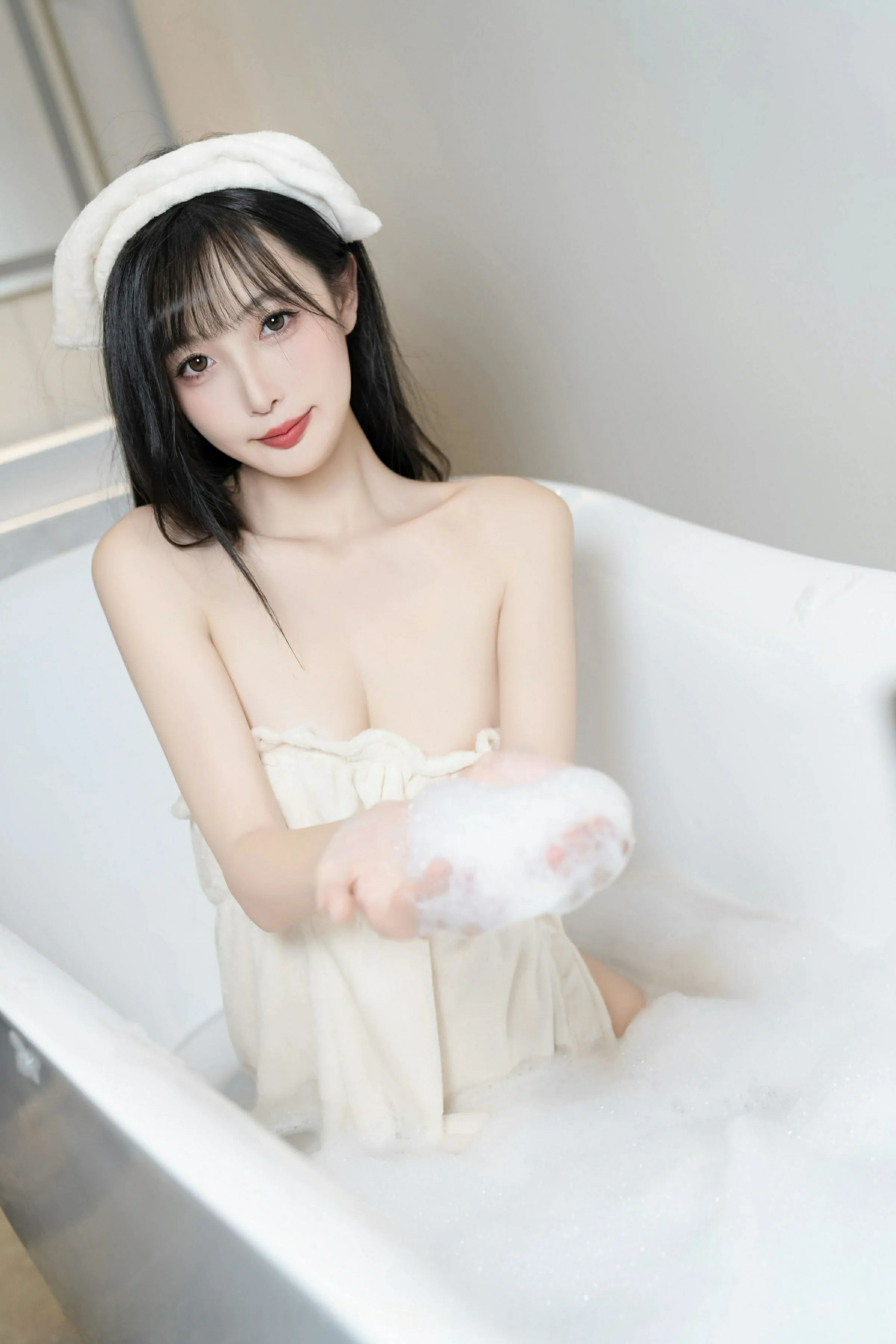 [XiuRen秀人网] 2025.03.12 No.10005 樱桃小阑子第1张