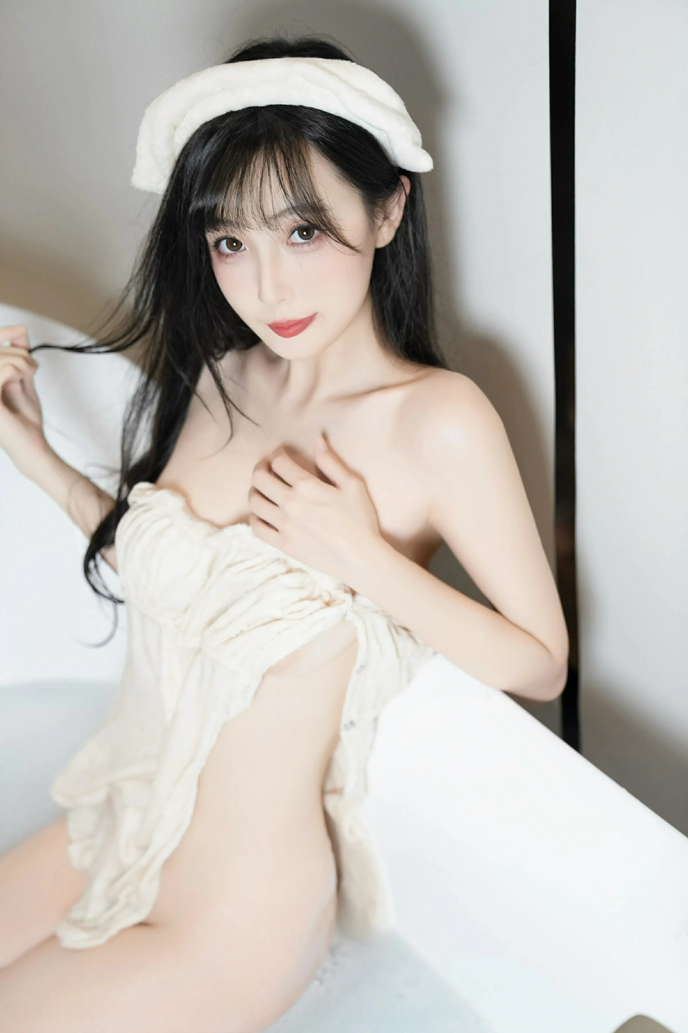 [XiuRen秀人网] 2025.03.12 No.10005 樱桃小阑子第1张