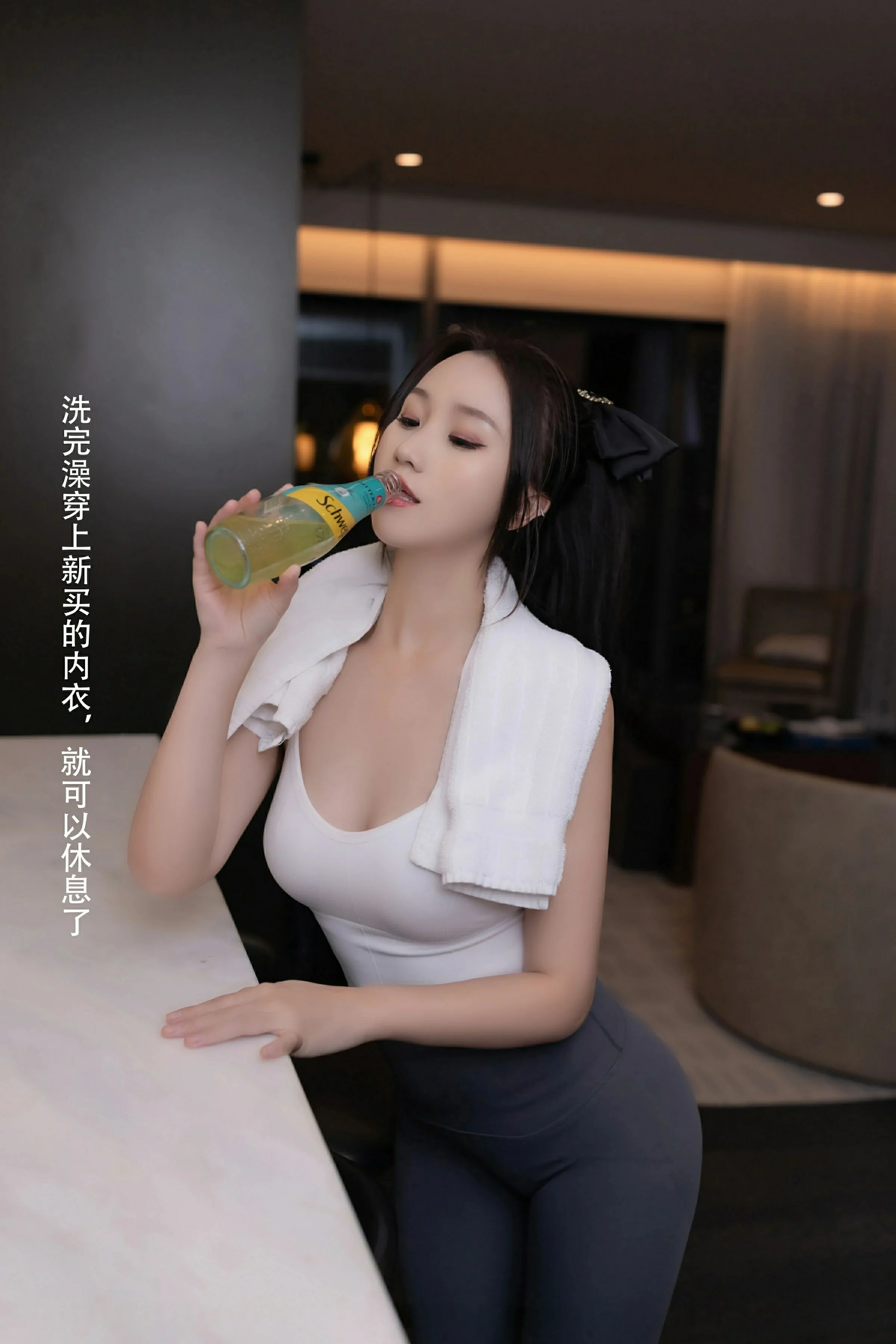 [XiuRen秀人网] 2025.03.19 No.10042 杏子Yada第1张