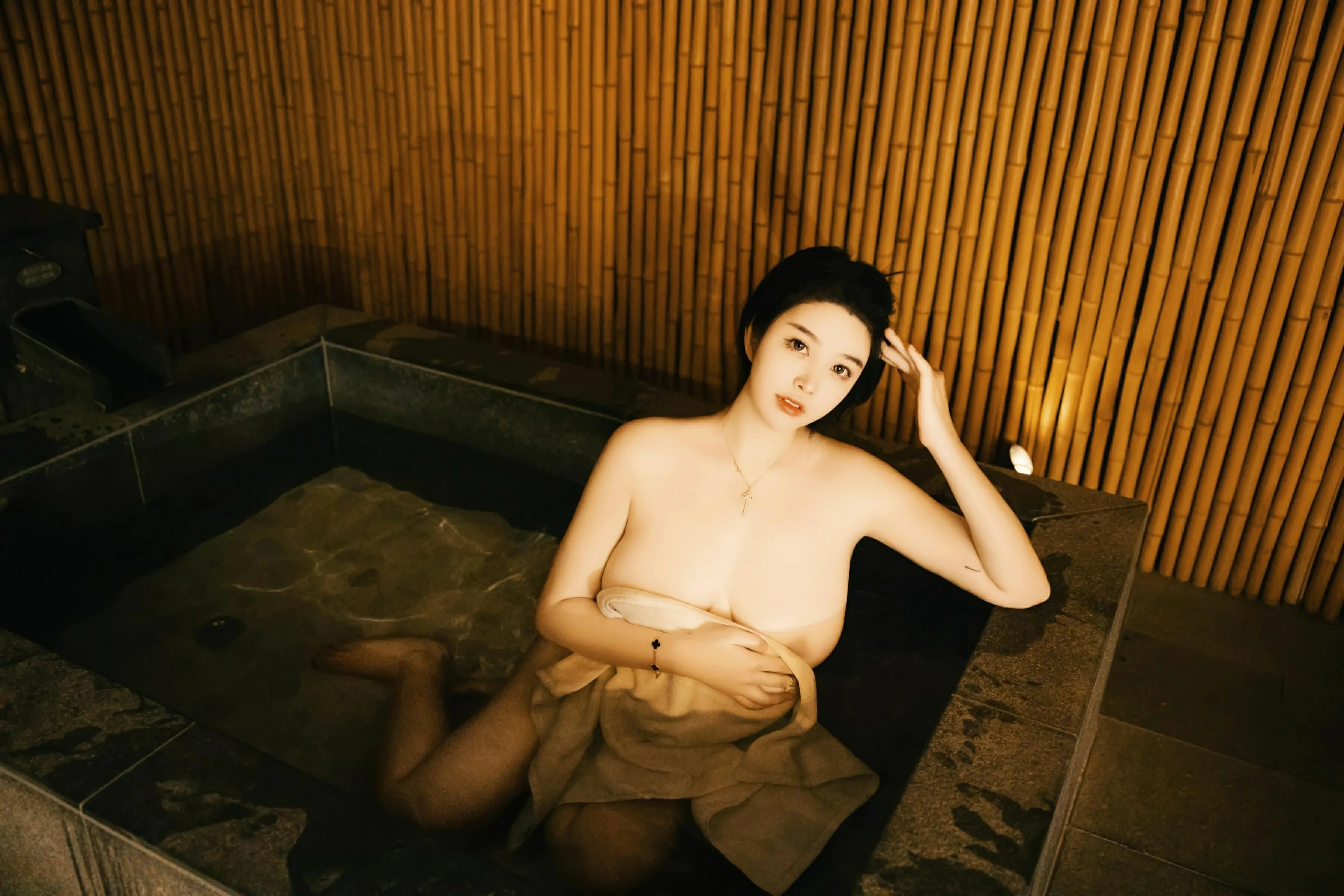 [XiuRen秀人网] 2025.03.31 No.10091 林若凡F第1张