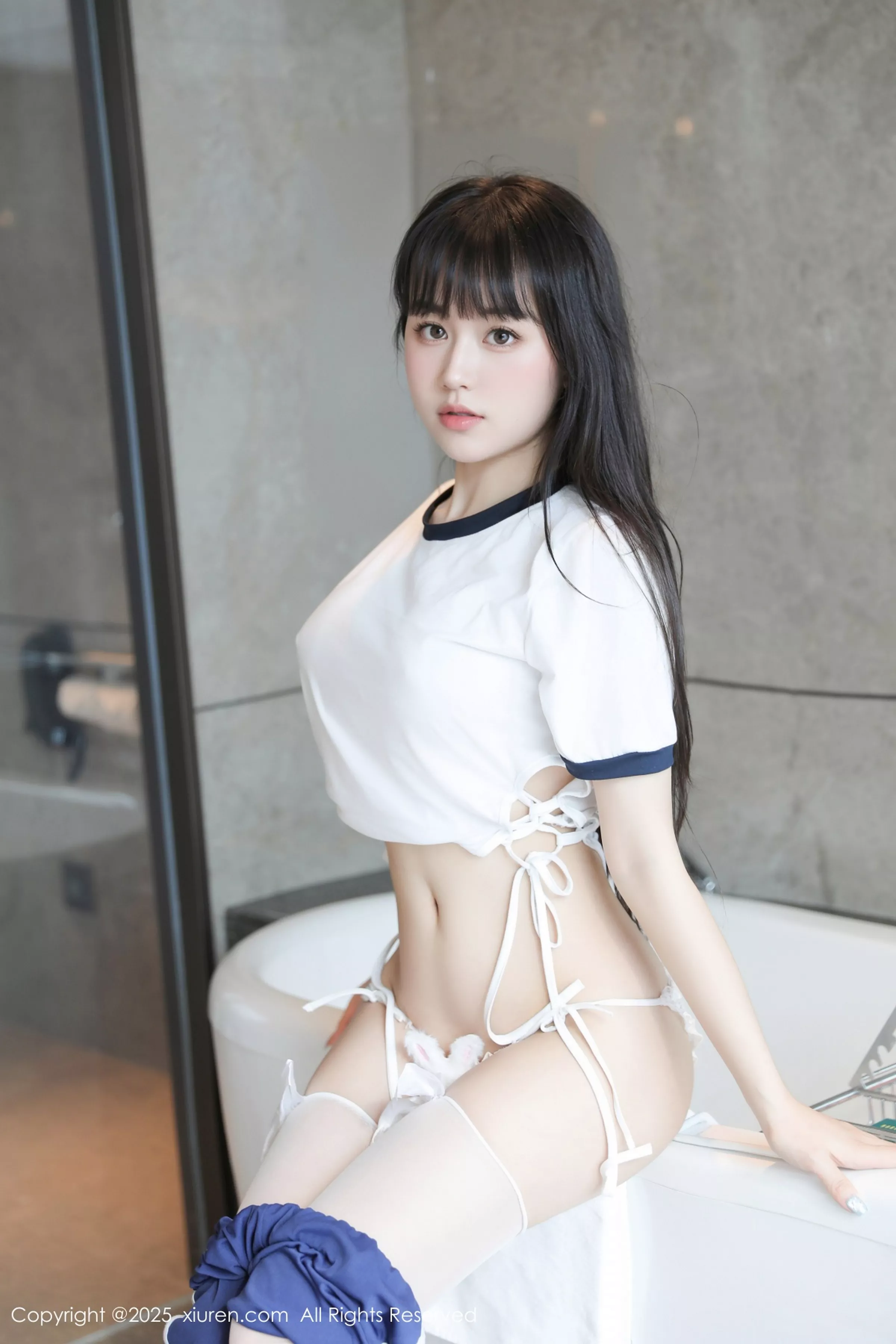 [XiuRen秀人网] 2025.04.23 No.10184 量子玫瑰第1张