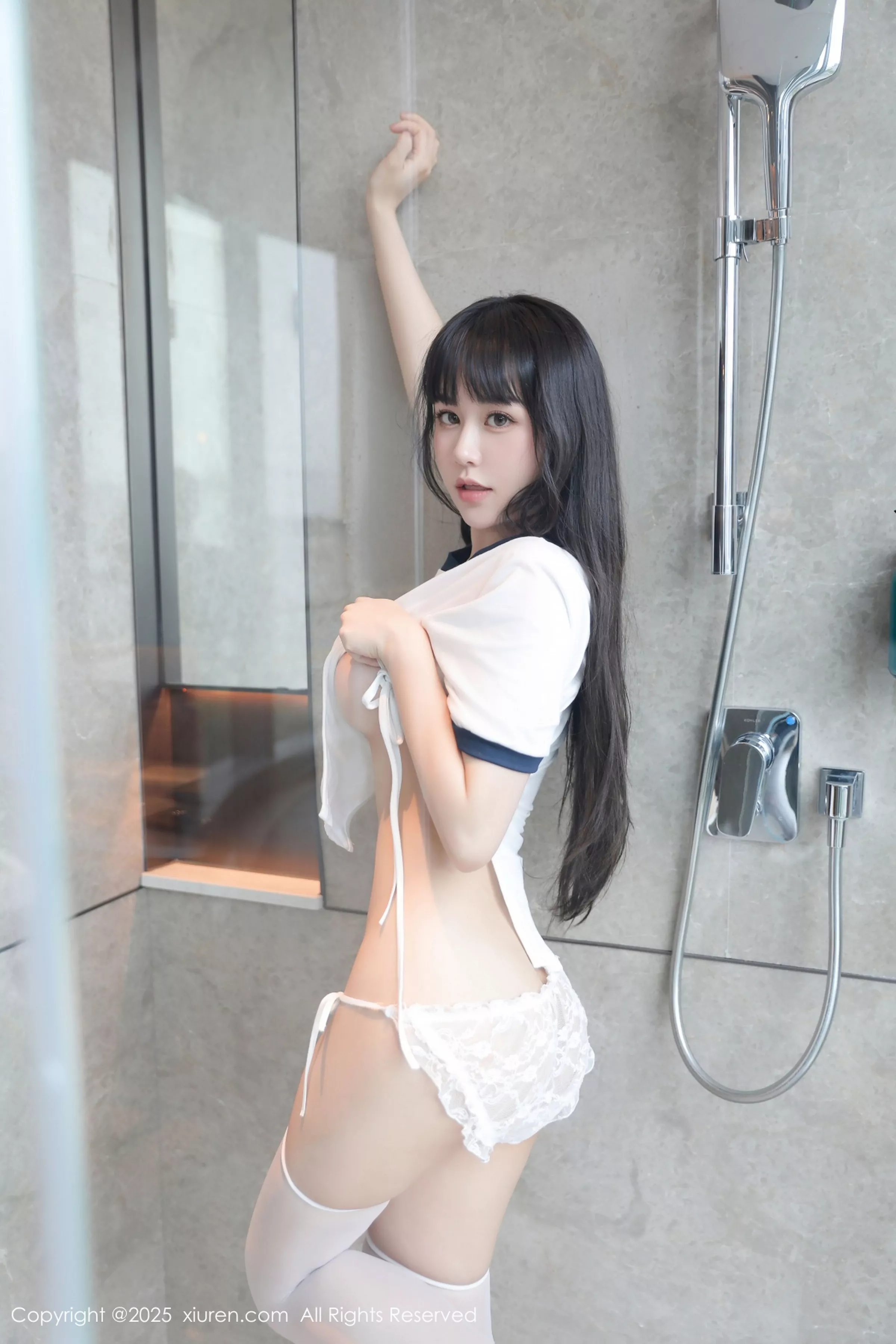[XiuRen秀人网] 2025.04.23 No.10184 量子玫瑰第1张