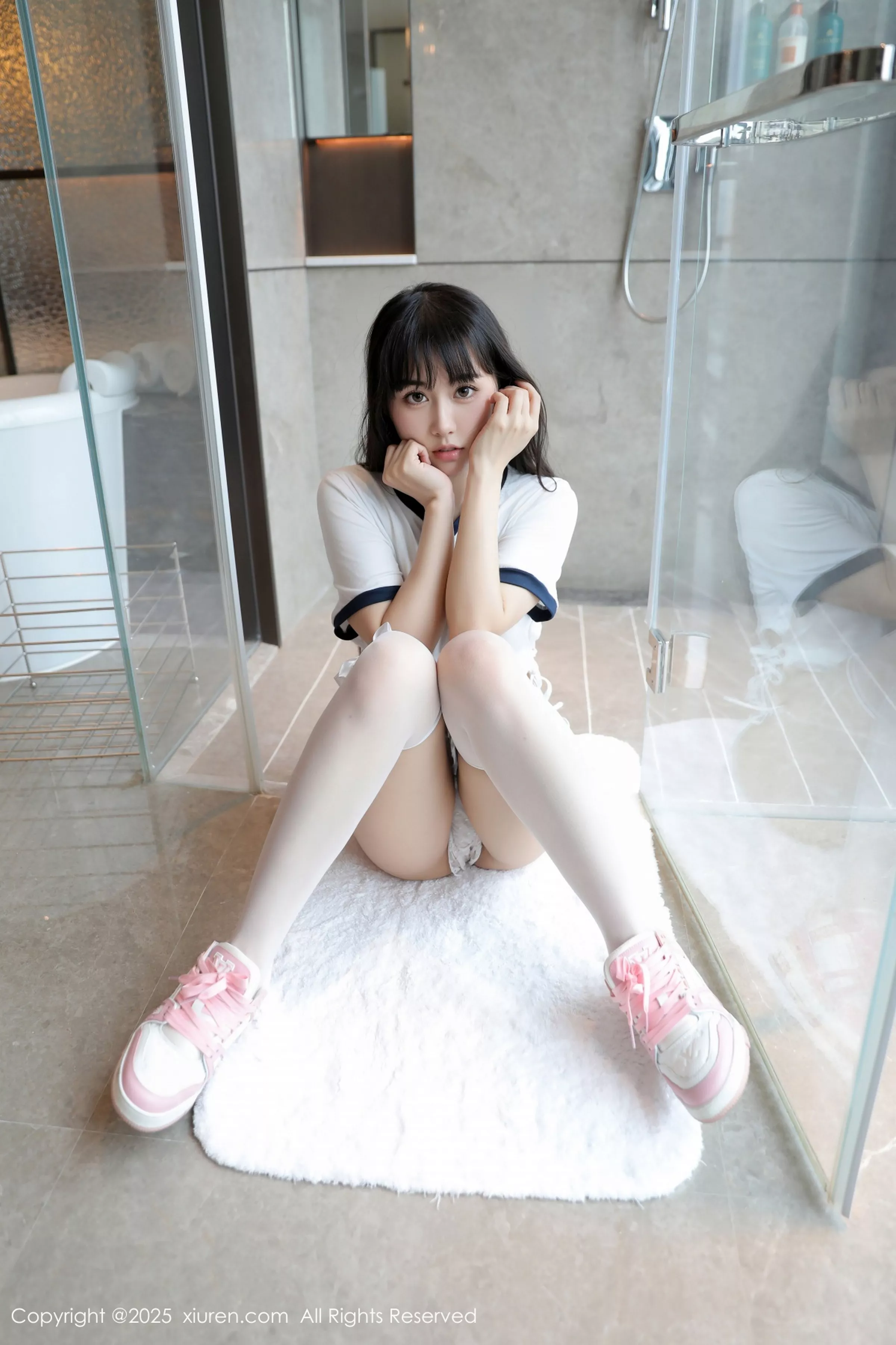 [XiuRen秀人网] 2025.04.23 No.10184 量子玫瑰第1张