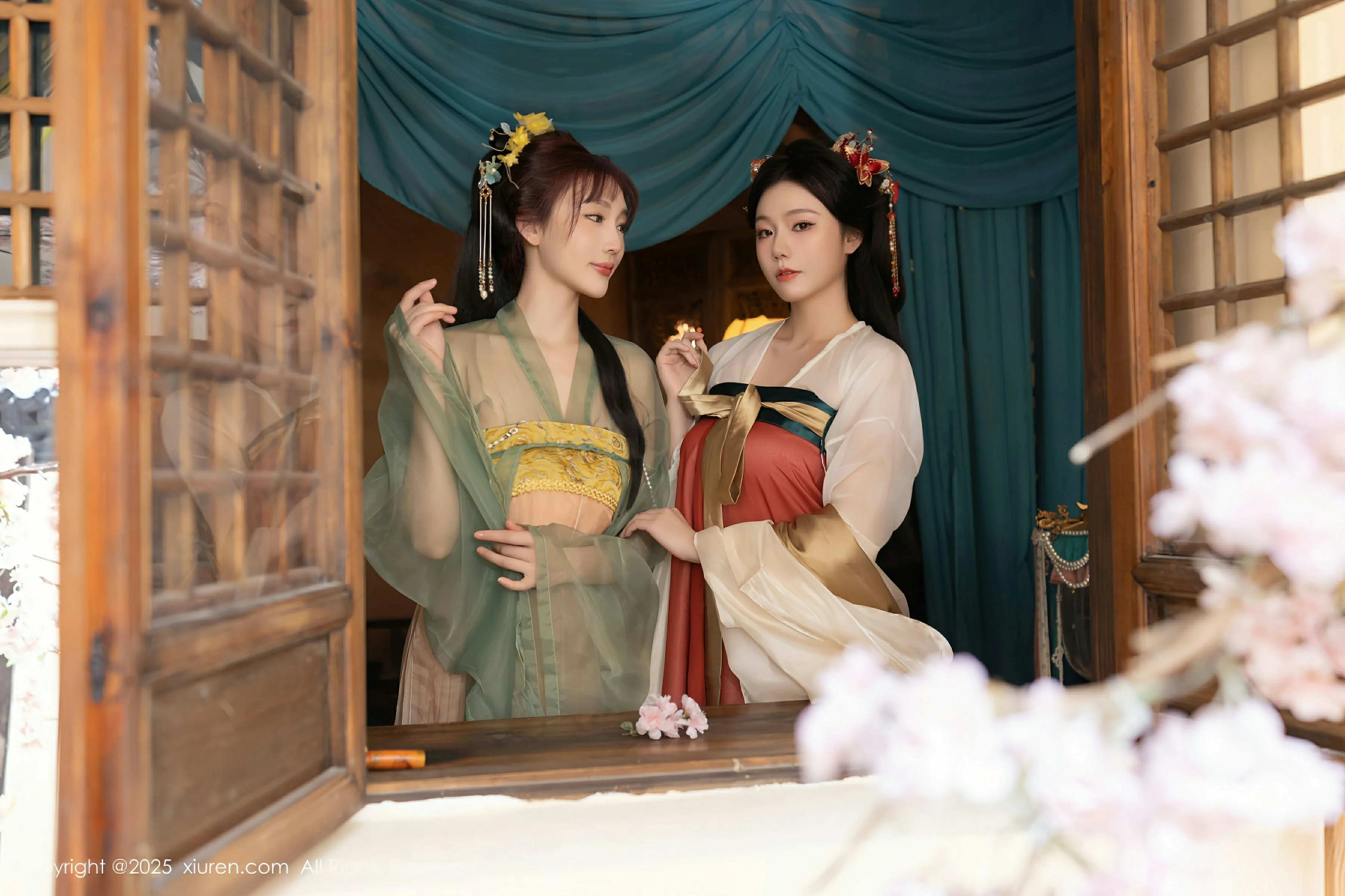 [XiuRen秀人网] 2025.04.29 No.10223 陆萱萱 安然anran 模特合集第1张