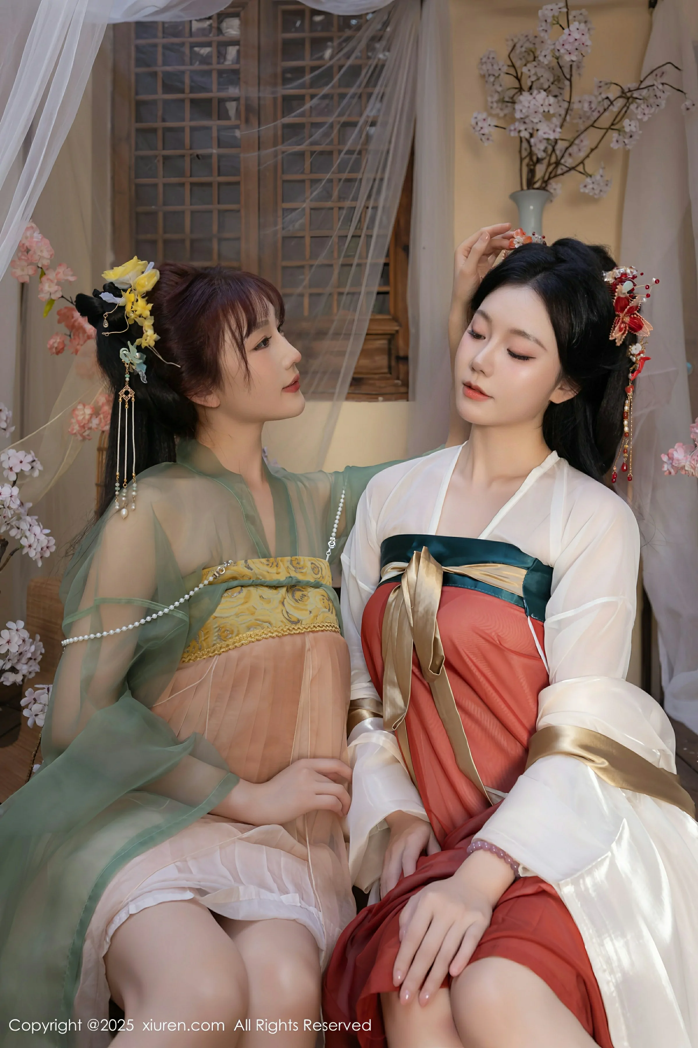 [XiuRen秀人网] 2025.04.29 No.10223 陆萱萱 安然anran 模特合集第1张