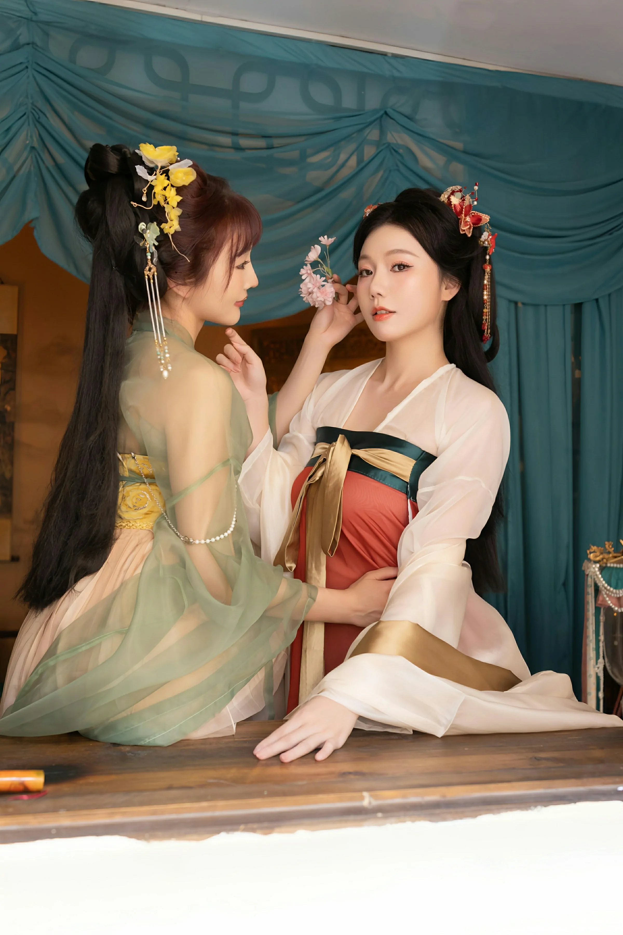 [XiuRen秀人网] 2025.04.29 No.10223 陆萱萱 安然anran 模特合集第1张
