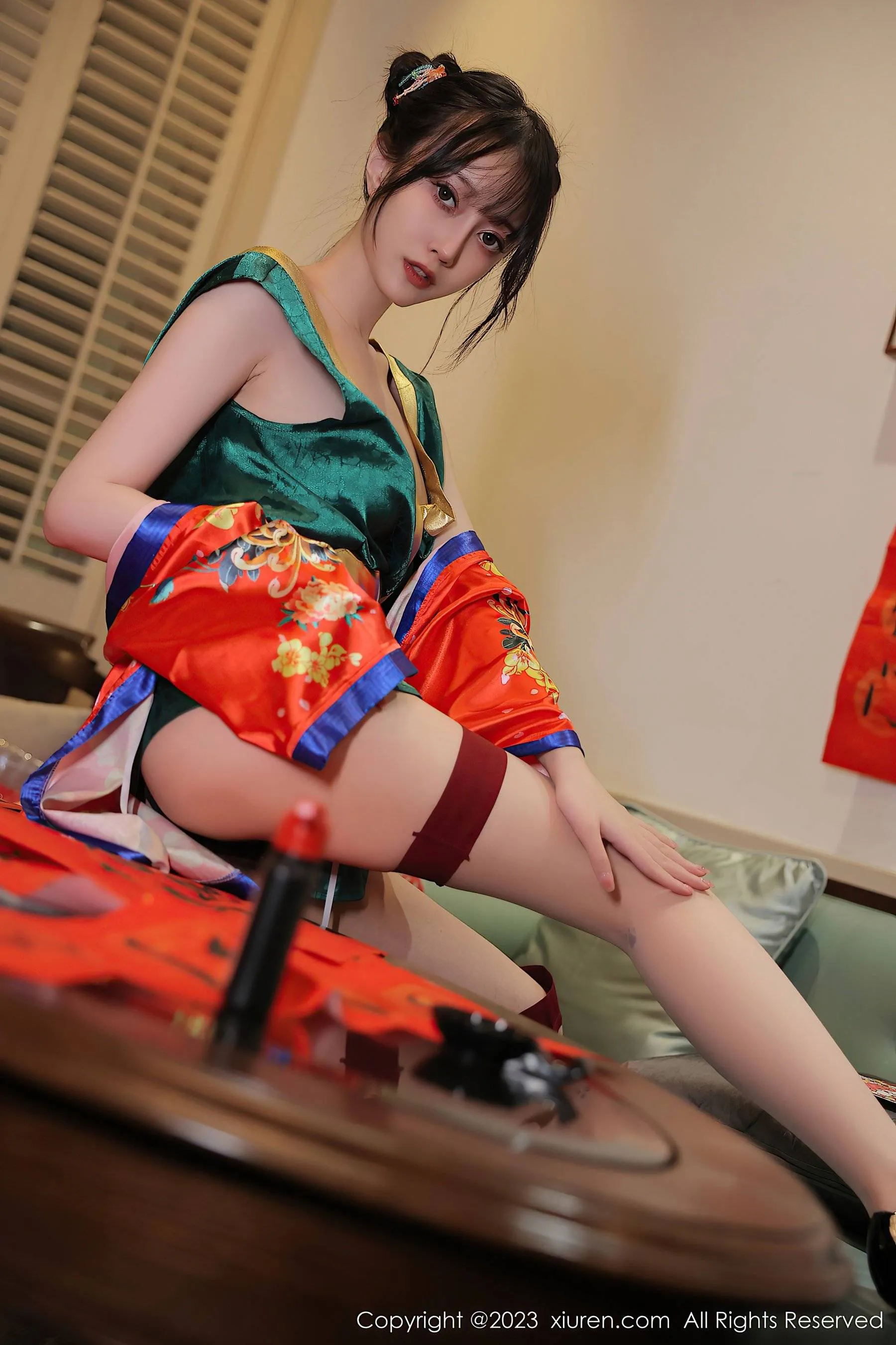 秀人网 No.6167 玥儿玥er 新春美腿第4张