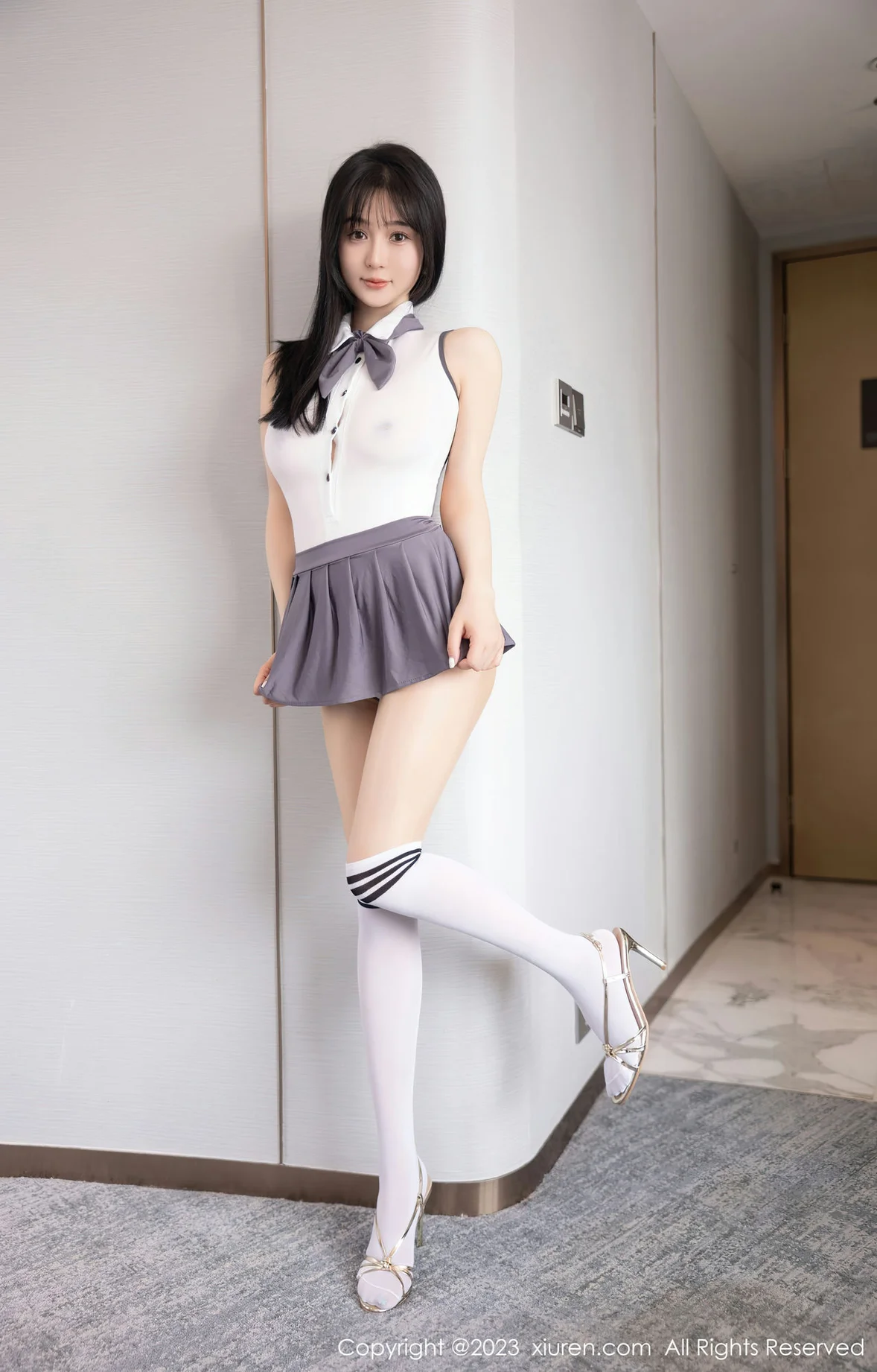  XiuRen 秀人 No.6818 柚琪Rich 轻透高开叉性感写真 [99P]第4张