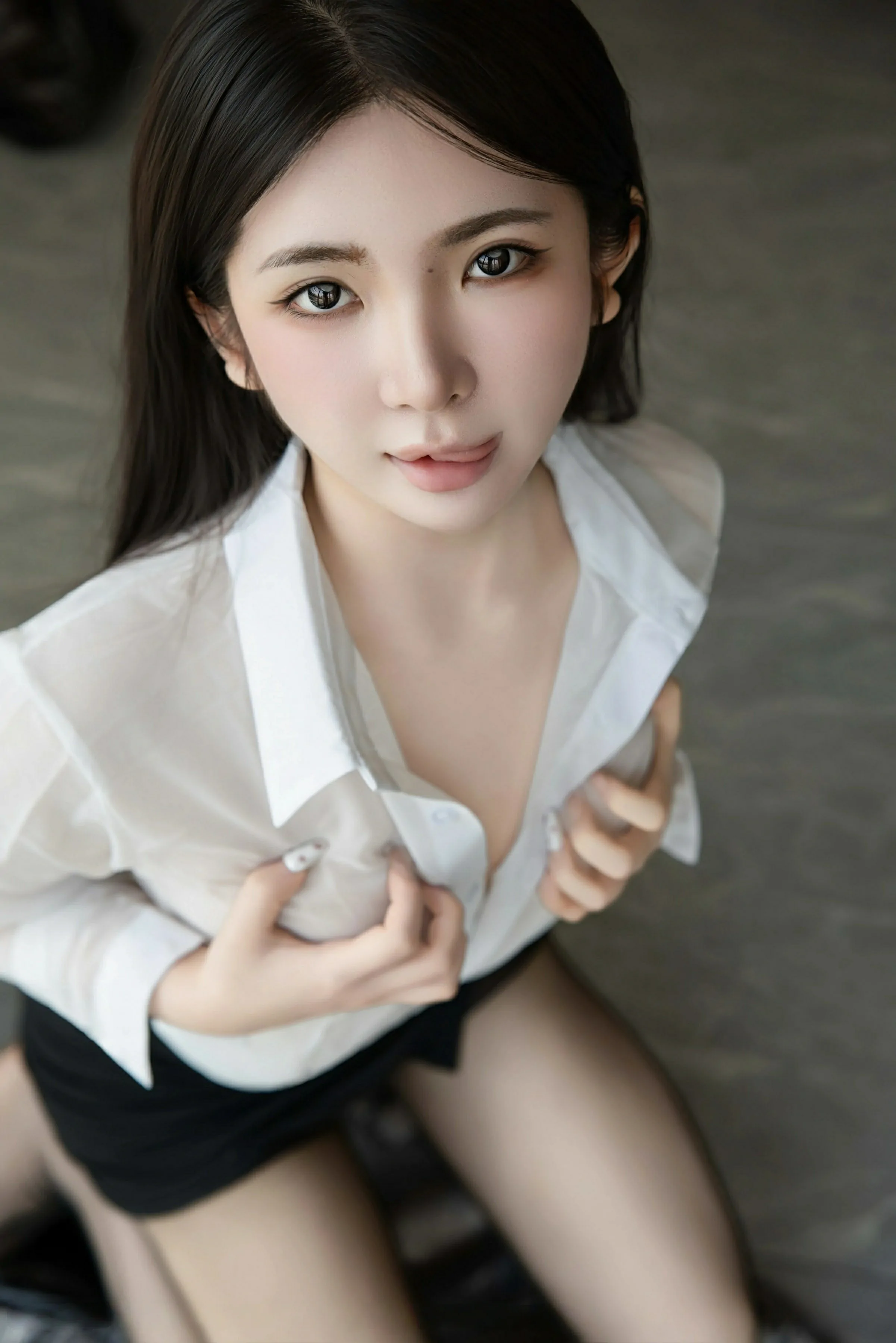 [XIUREN秀人网] 2025.05.29 No.10338 童童Bunny第1张
