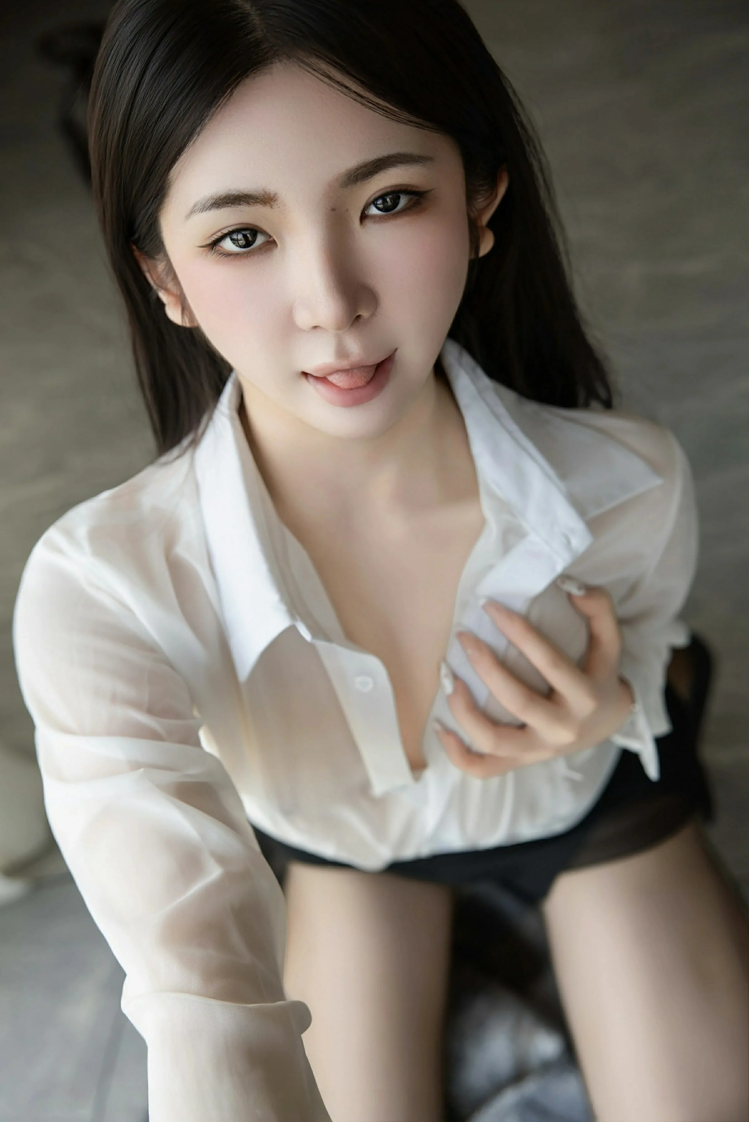 [XIUREN秀人网] 2025.05.29 No.10338 童童Bunny第1张