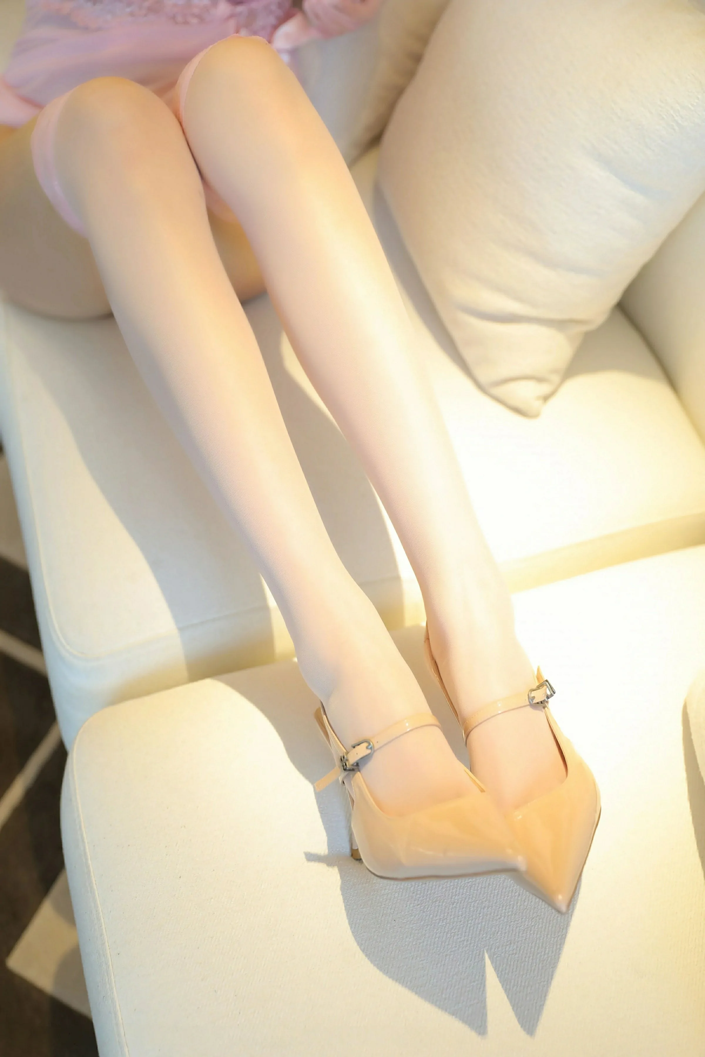 [XIUREN秀人网] 2025.06.05 No.10368 shelly诗莉吖第1张