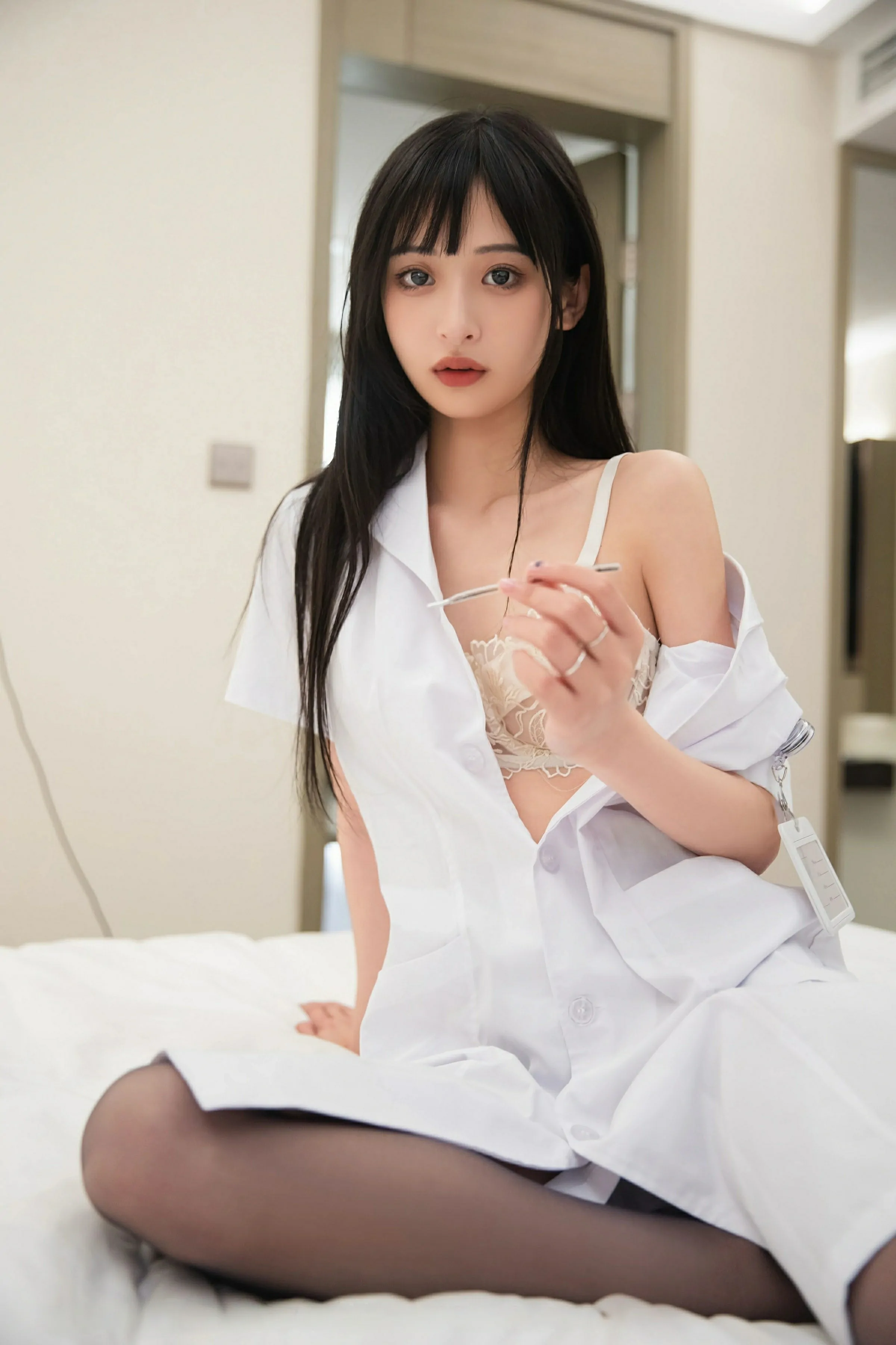 [XIUREN秀人网] 2025.06.06 No.10373 茂木希子第1张