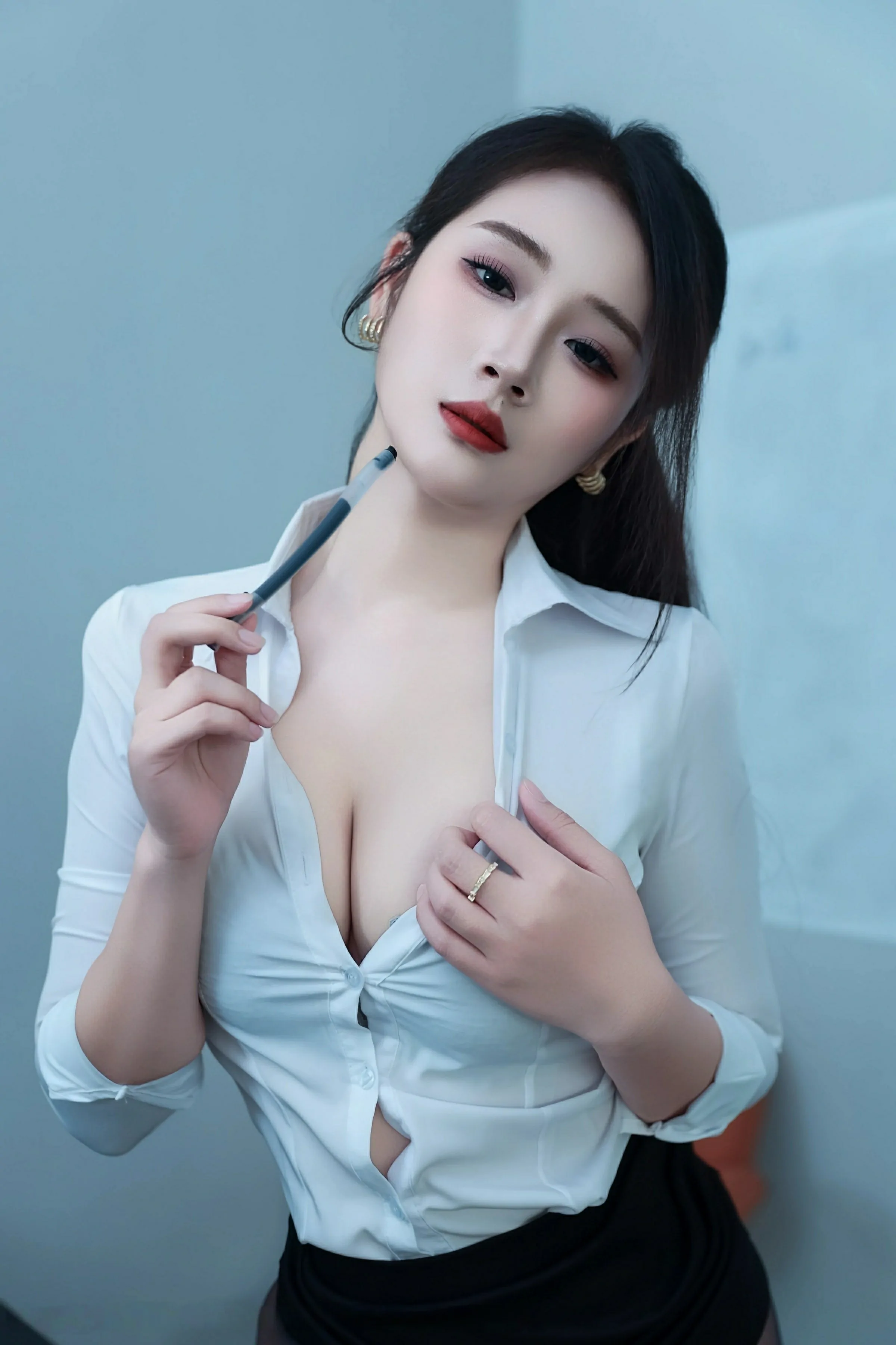 [XIUREN秀人网] 2025.06.13 No.10406 南乔第1张