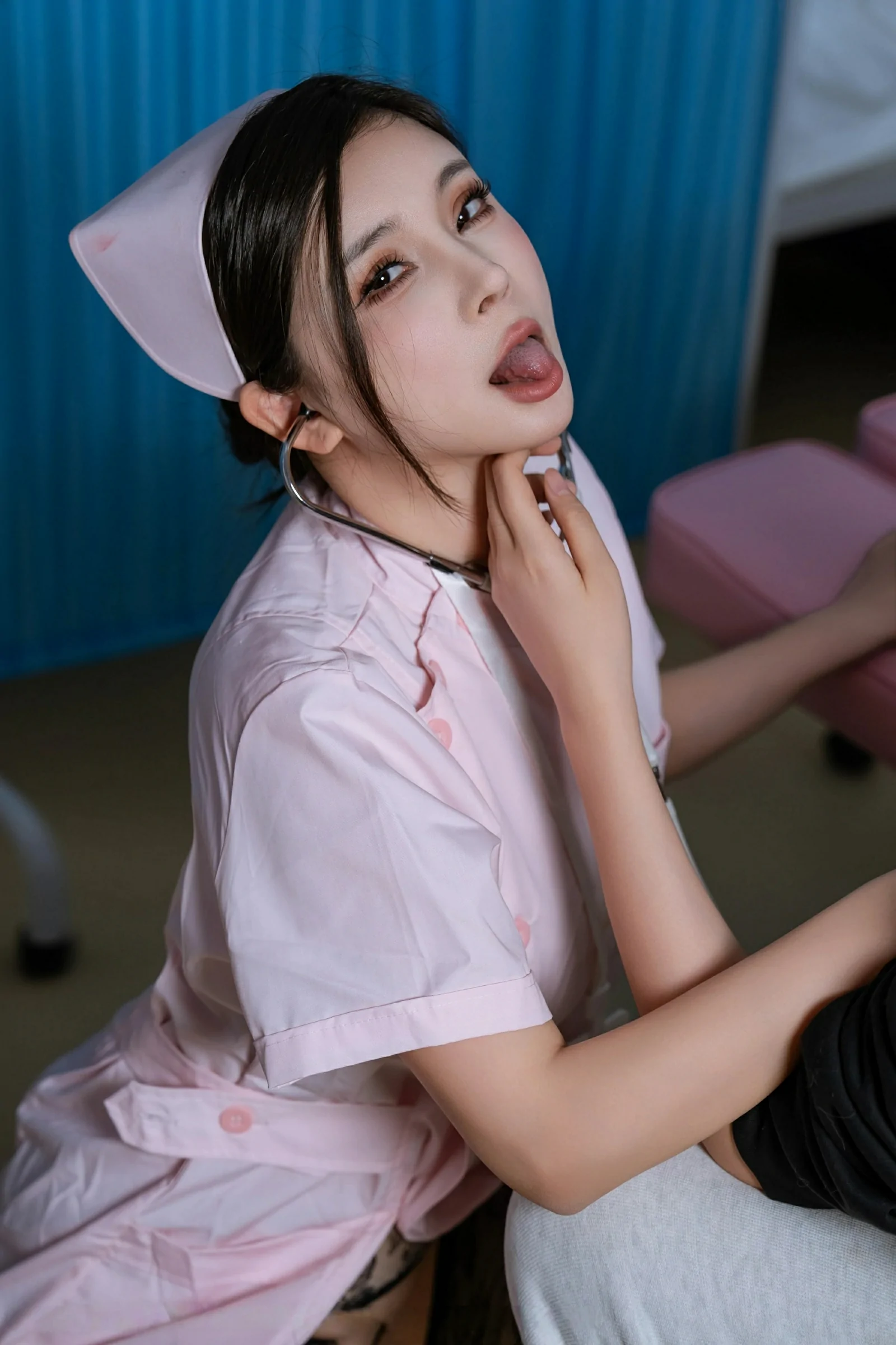[XIUREN秀人网] 2025.06.13 No.10408 小蛮妖Yummy第1张