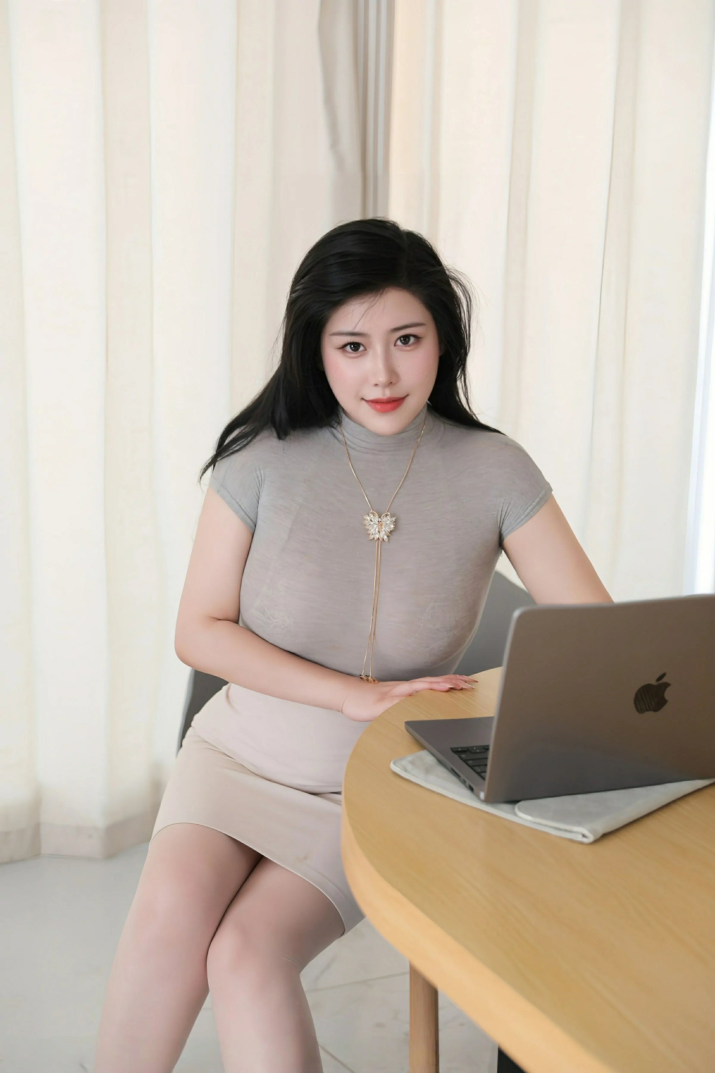 [XIUREN秀人网] 2025.07.01 No.10488 王婉悠Queen第1张