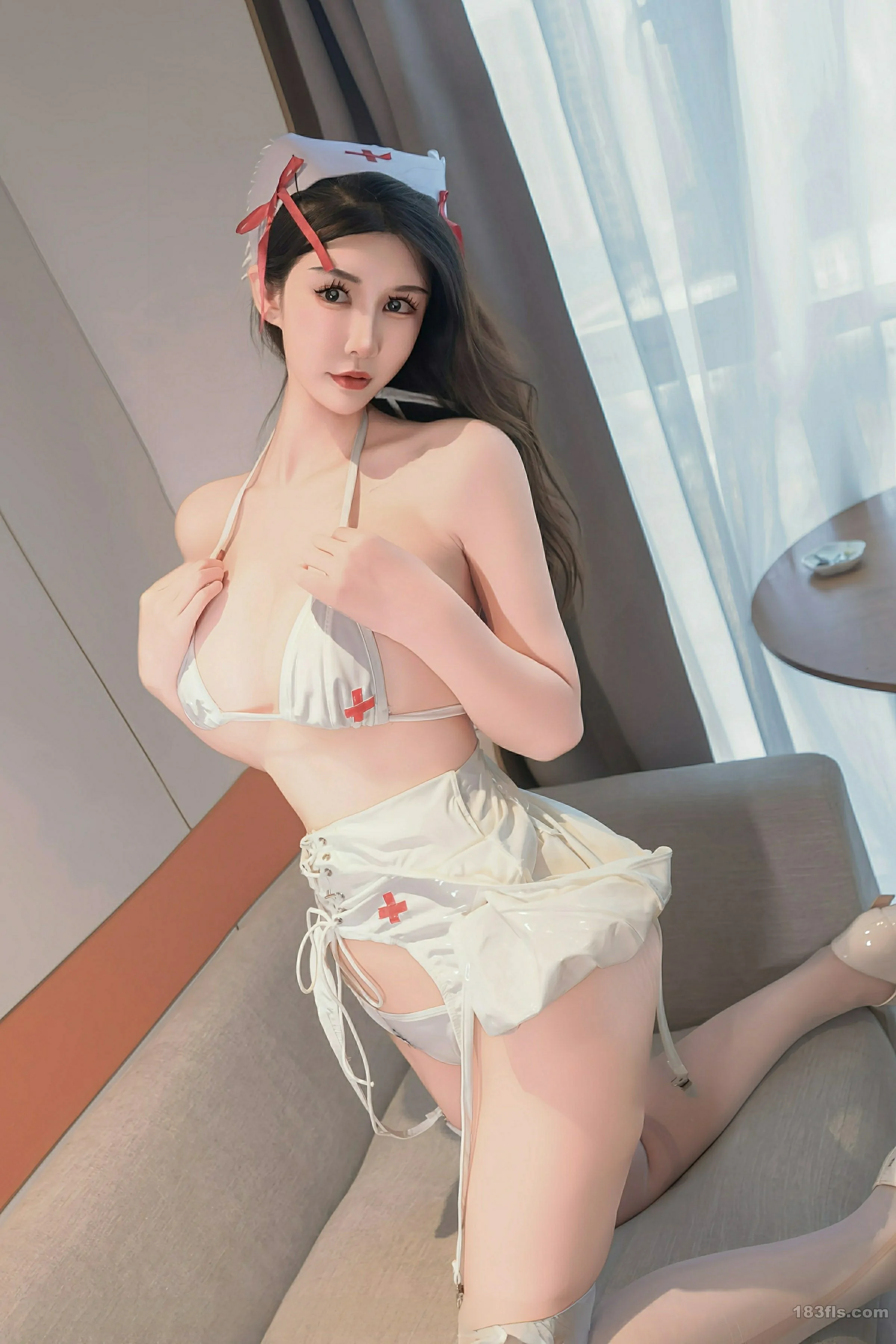[XIUREN秀人网] 2025.07.21 No.10565 艺艺yiyi第1张